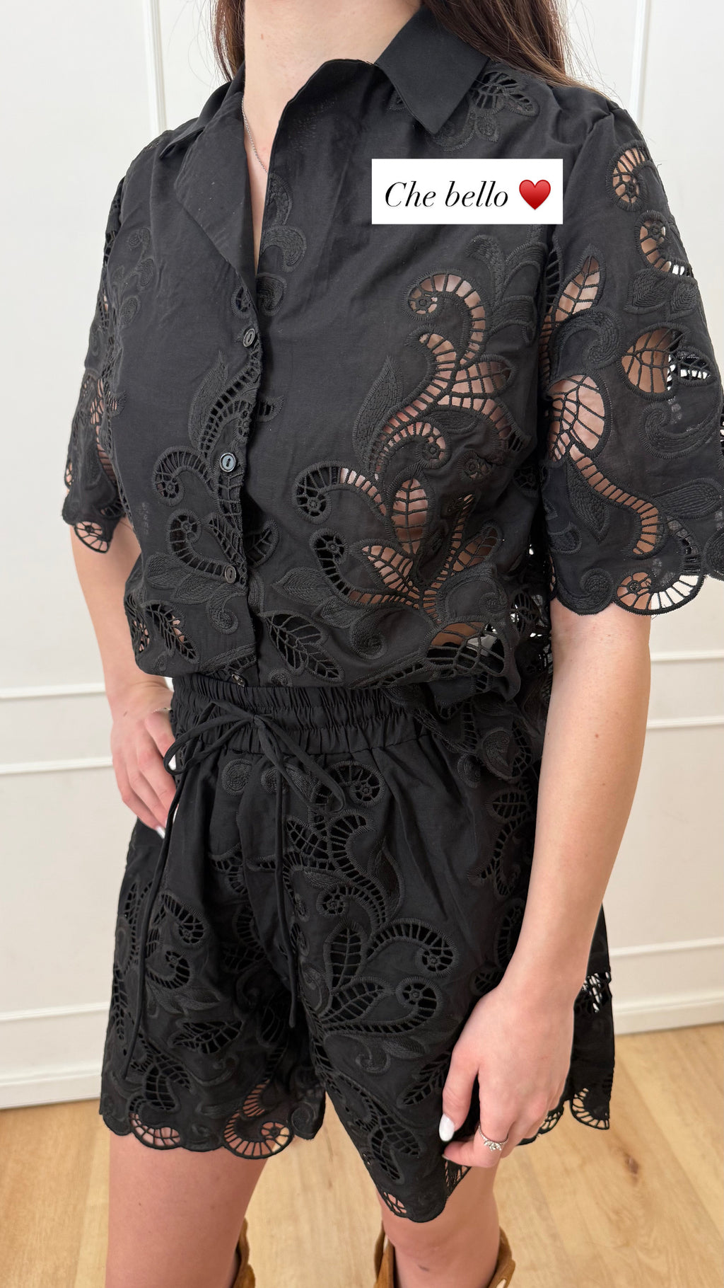 Camicia nera sangallo Glamorous
