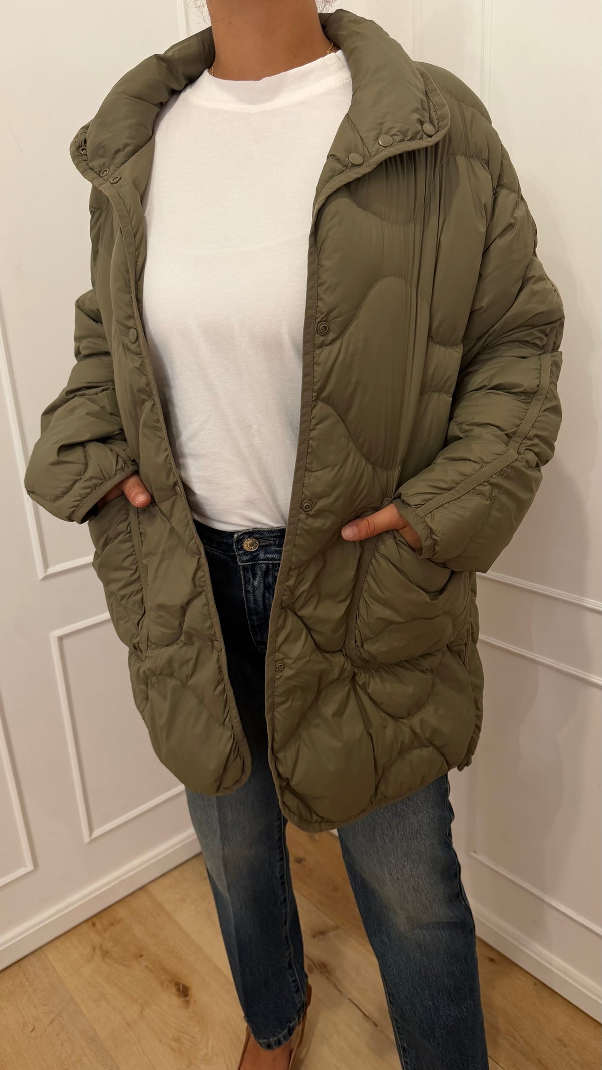 Piumino midi con impunture verde militare Haveone