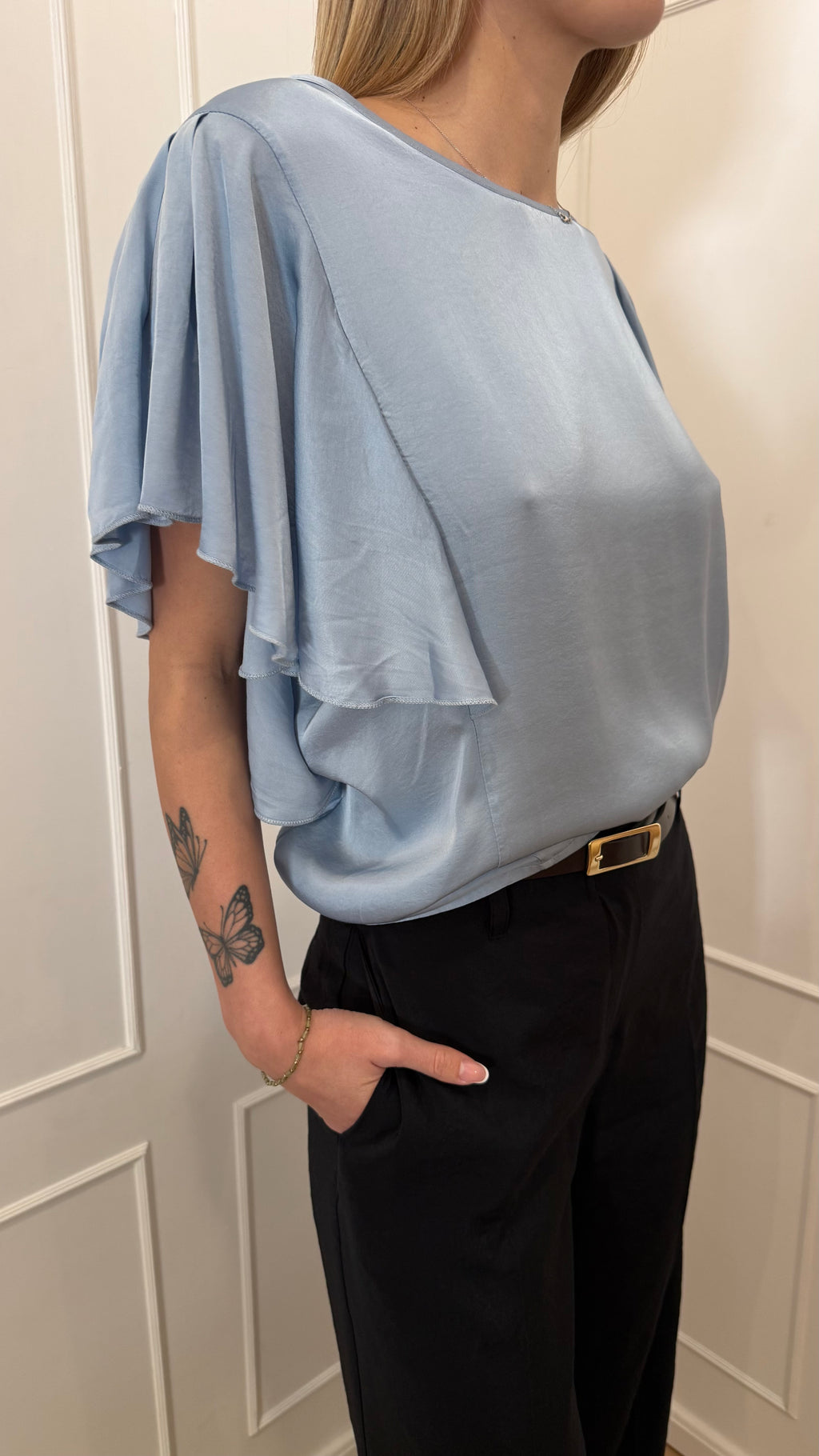 Blusa volant azzurra susymix
