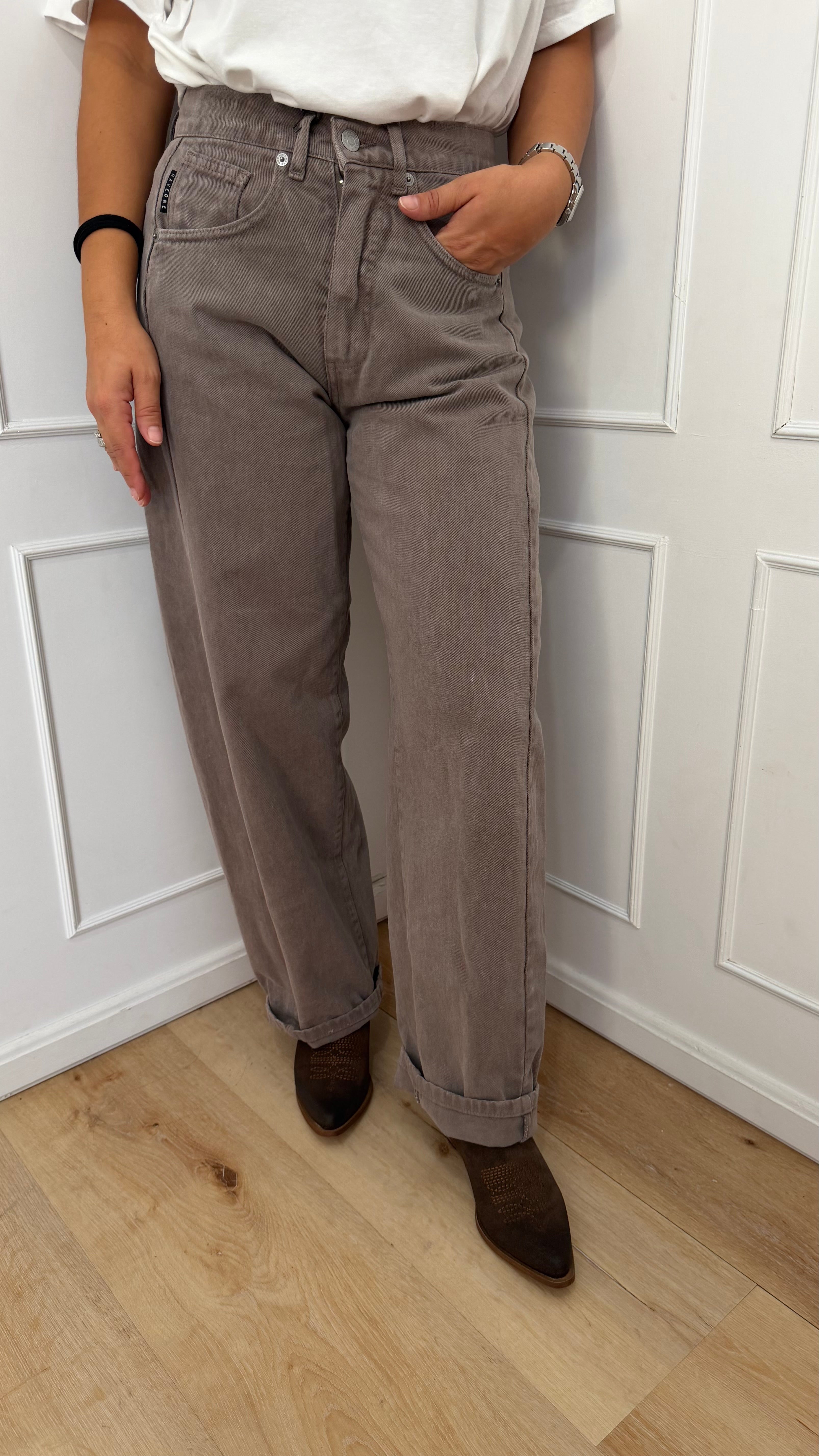 Jeans Lucy barrel in denim fango - HaveOne