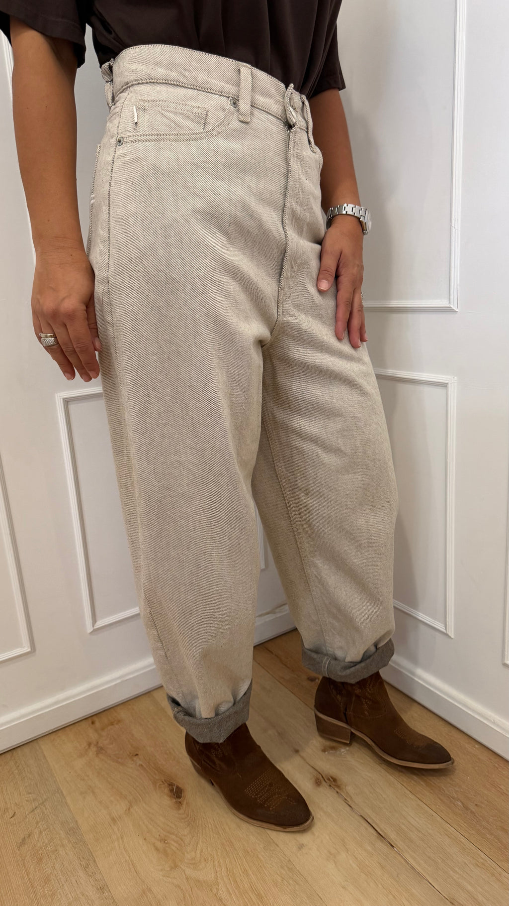 Jeans laila effettto sabbiato beige chiaro vicolo