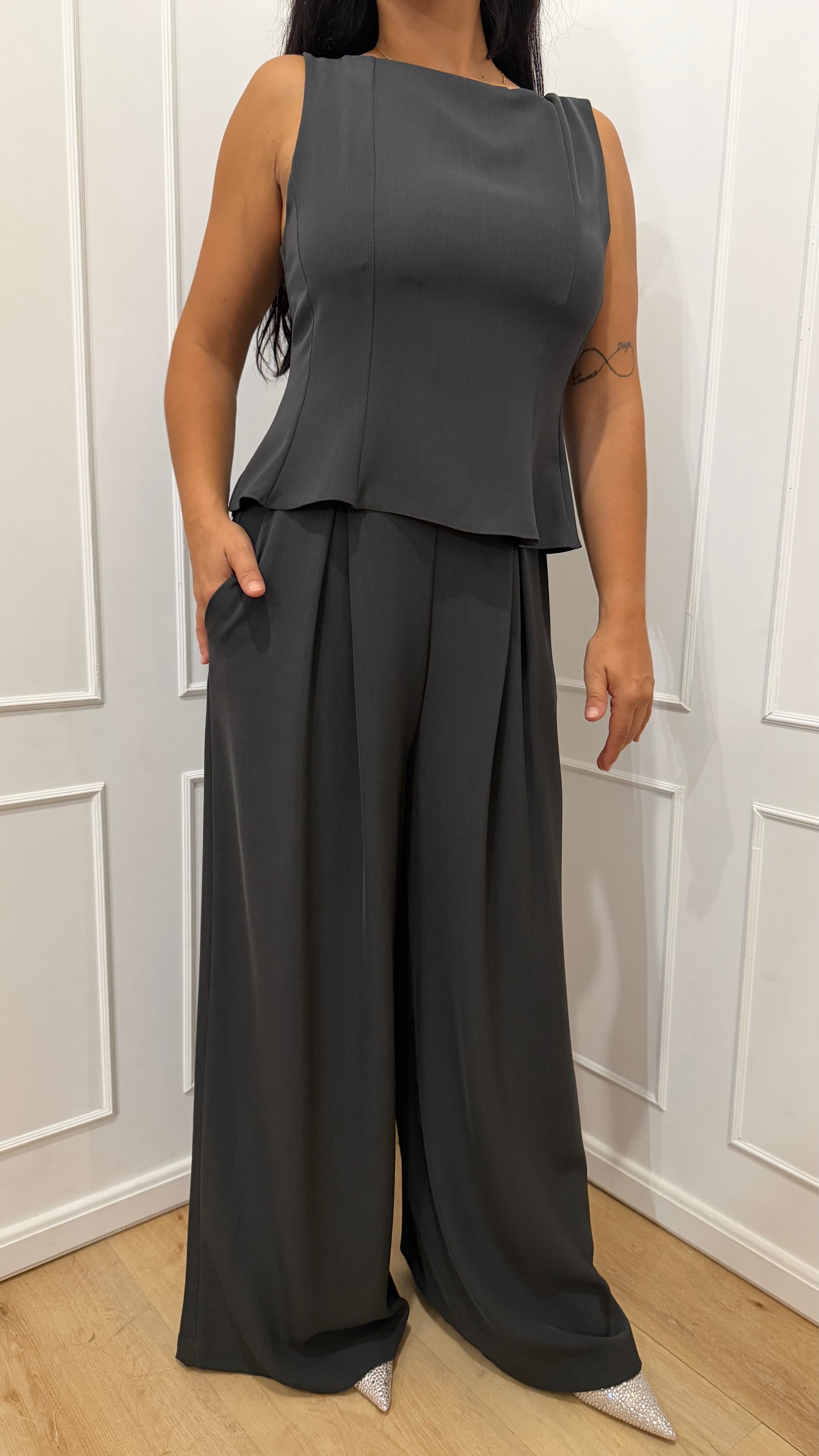 Completo grigio top e pantaloni Susy Mix