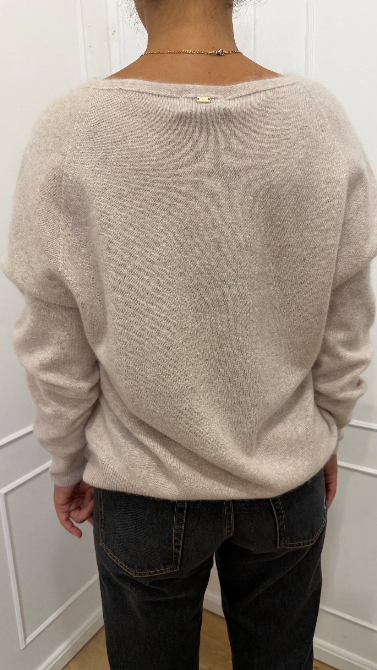Maglia beige scollo a V lana/cashmere senza cuciture