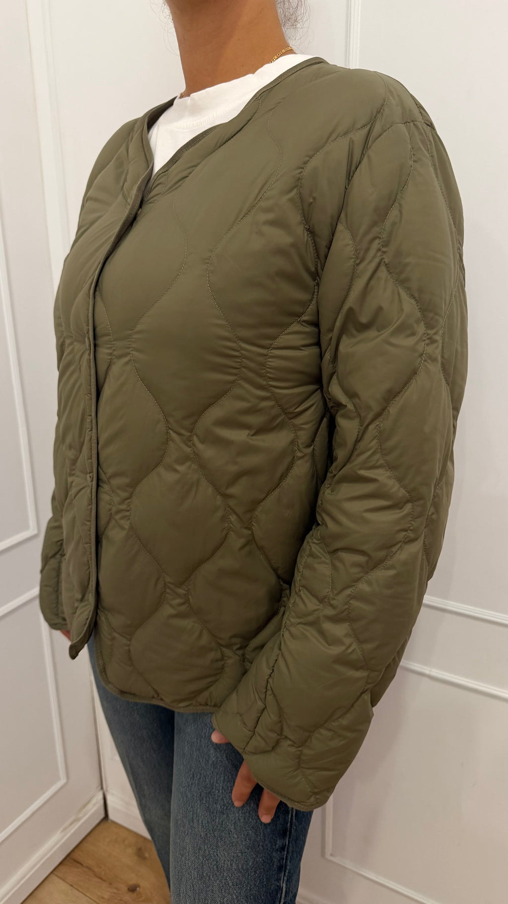 Piumino con impunture verde militare Haveone