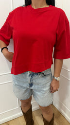T-shirt rossa con punta laterale Vicolo