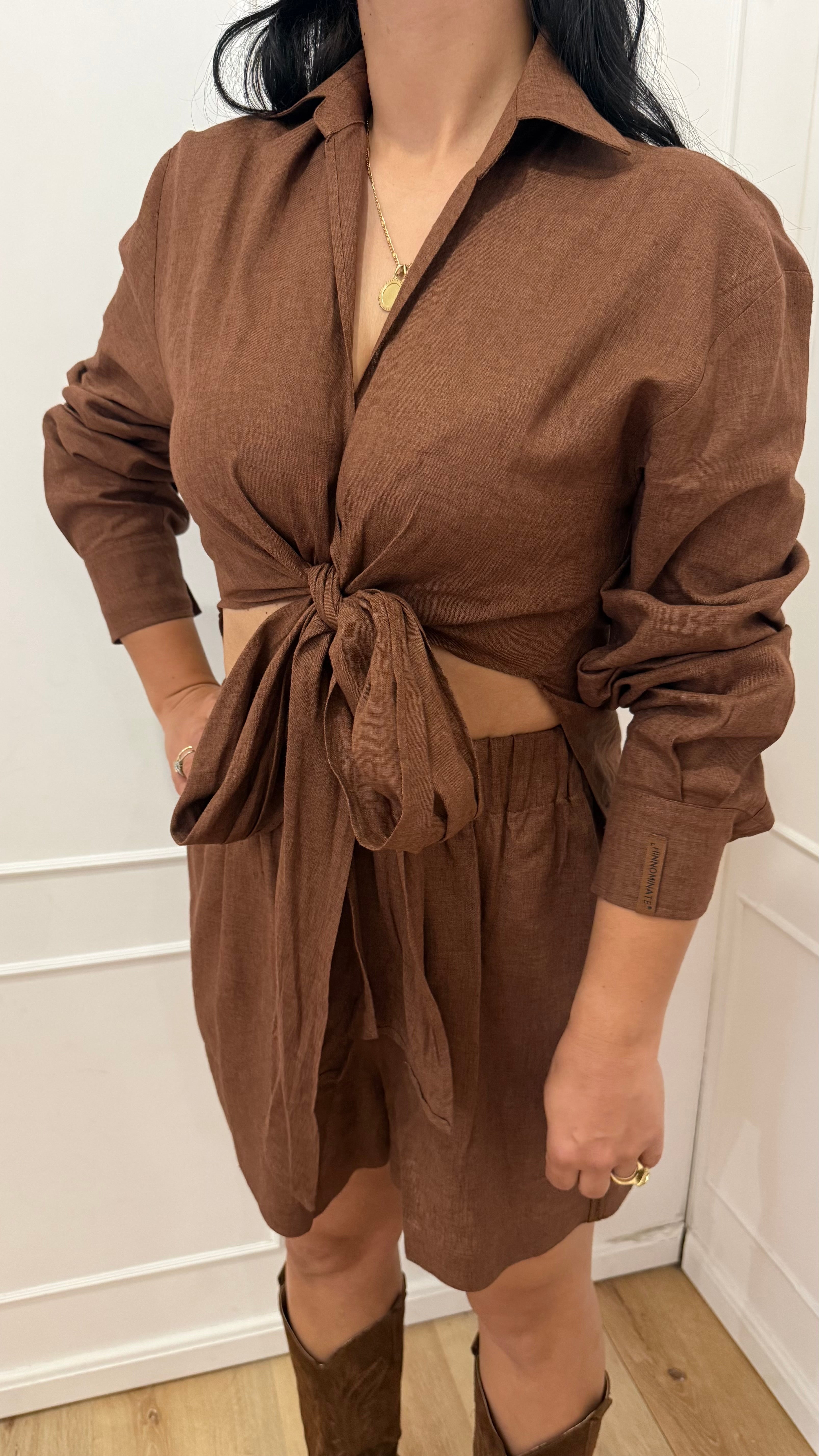 Camicia corta in lino con nodo moka Hinnominate
