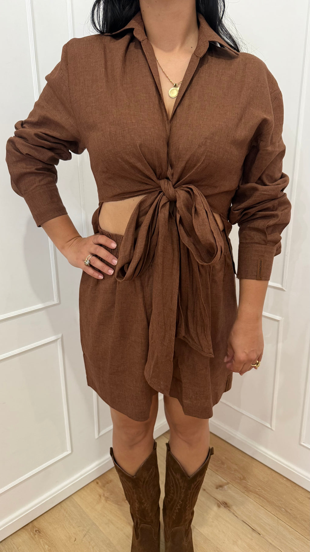 Camicia corta in lino con nodo moka Hinnominate