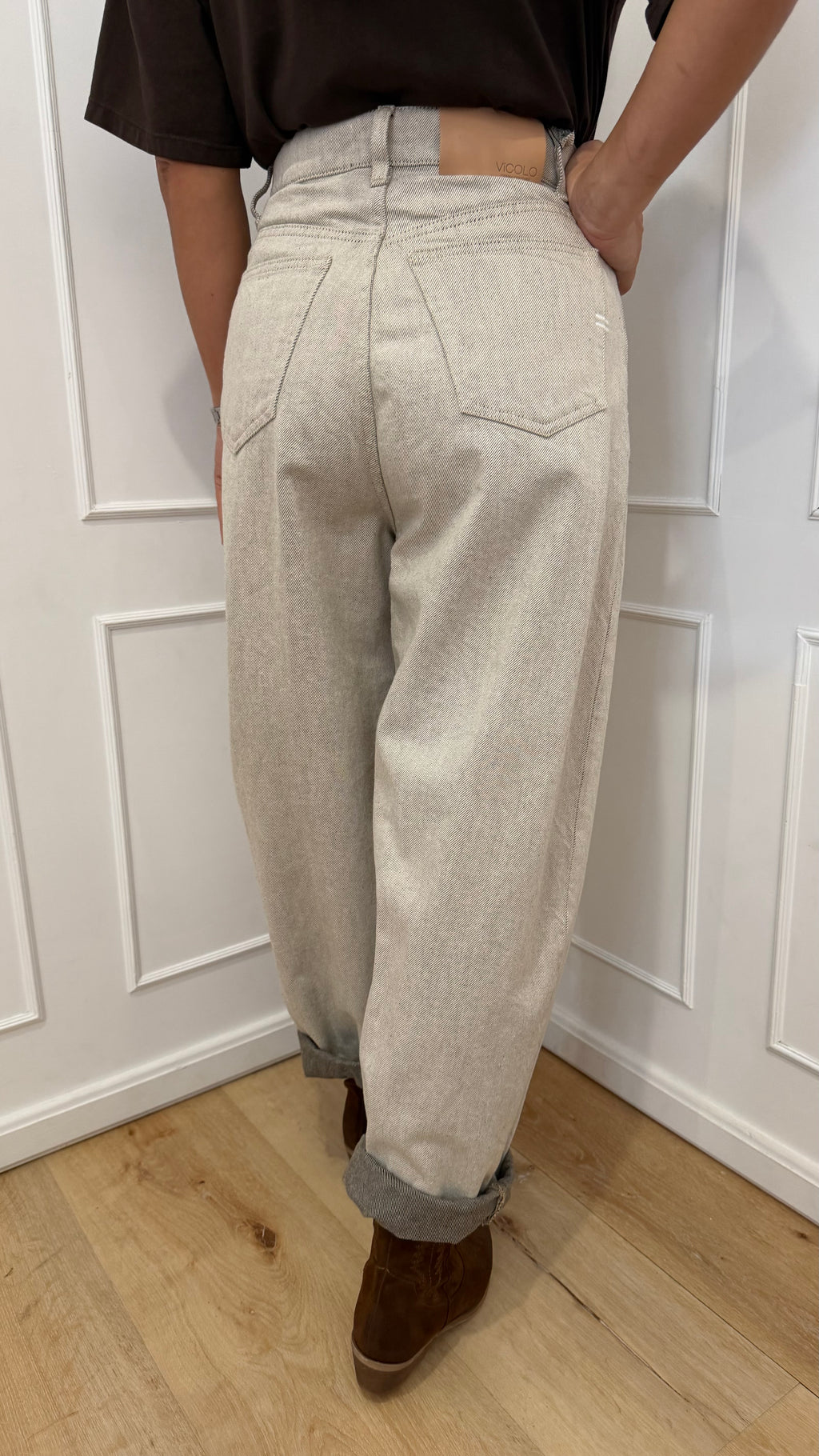Jeans laila effettto sabbiato beige chiaro vicolo