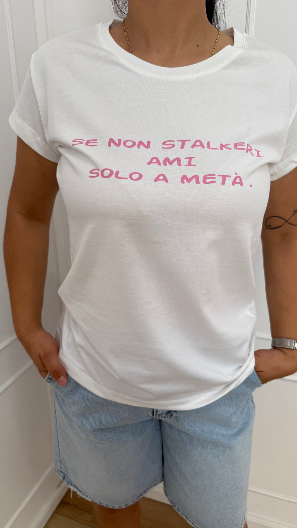 T shirt se non stalkeri ami solo a metà vicolo