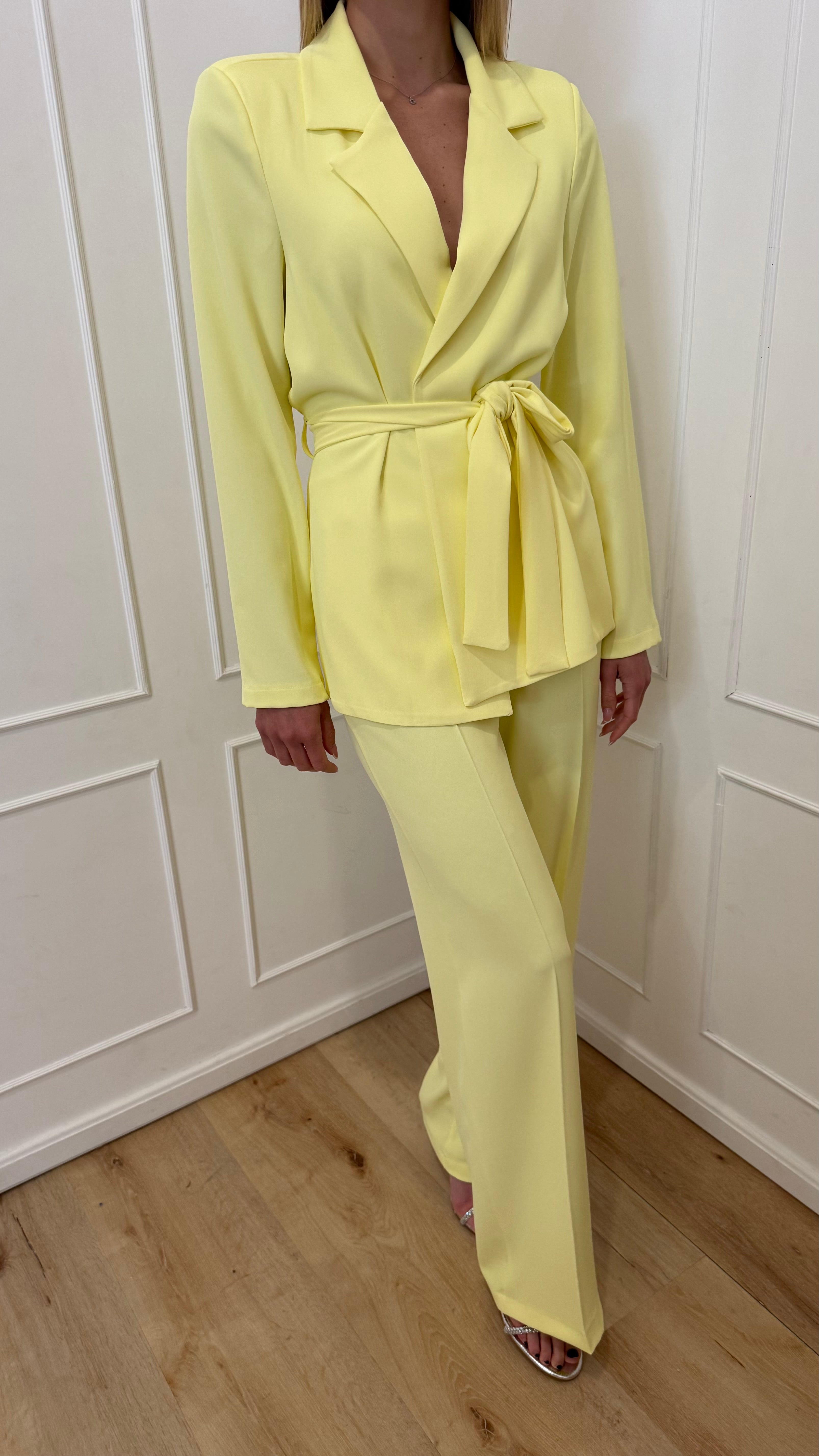 Tailleur giallo  Susy mix