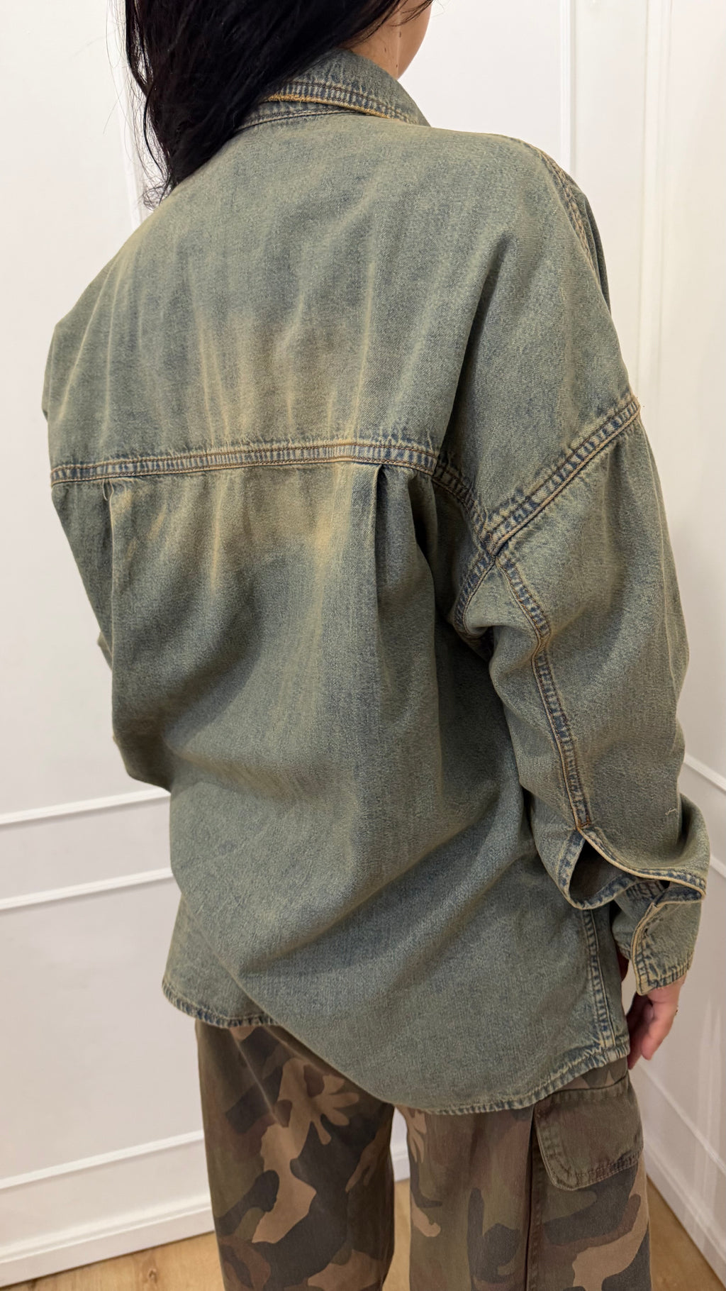 Camicia oversize fondo stondato Haveone
