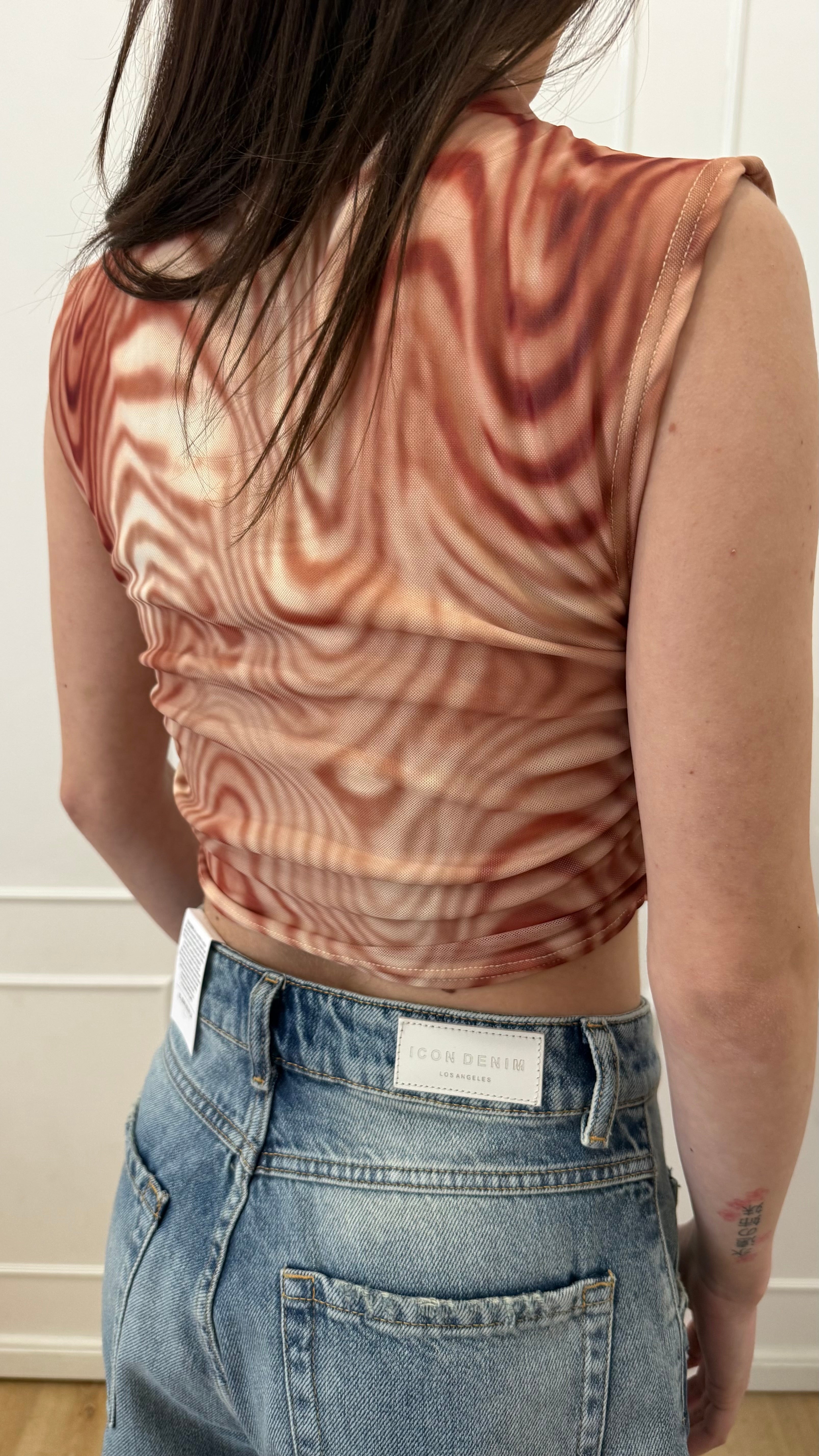 Top corto Glamorous