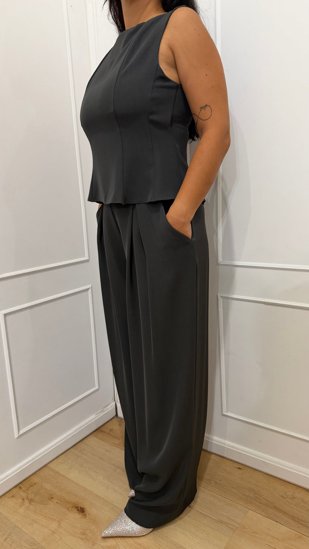 Completo grigio top e pantaloni Susy Mix