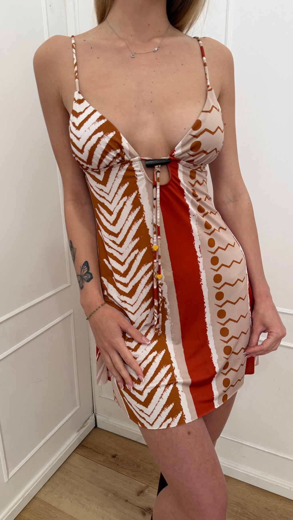 Vestito corto triangolo me fui