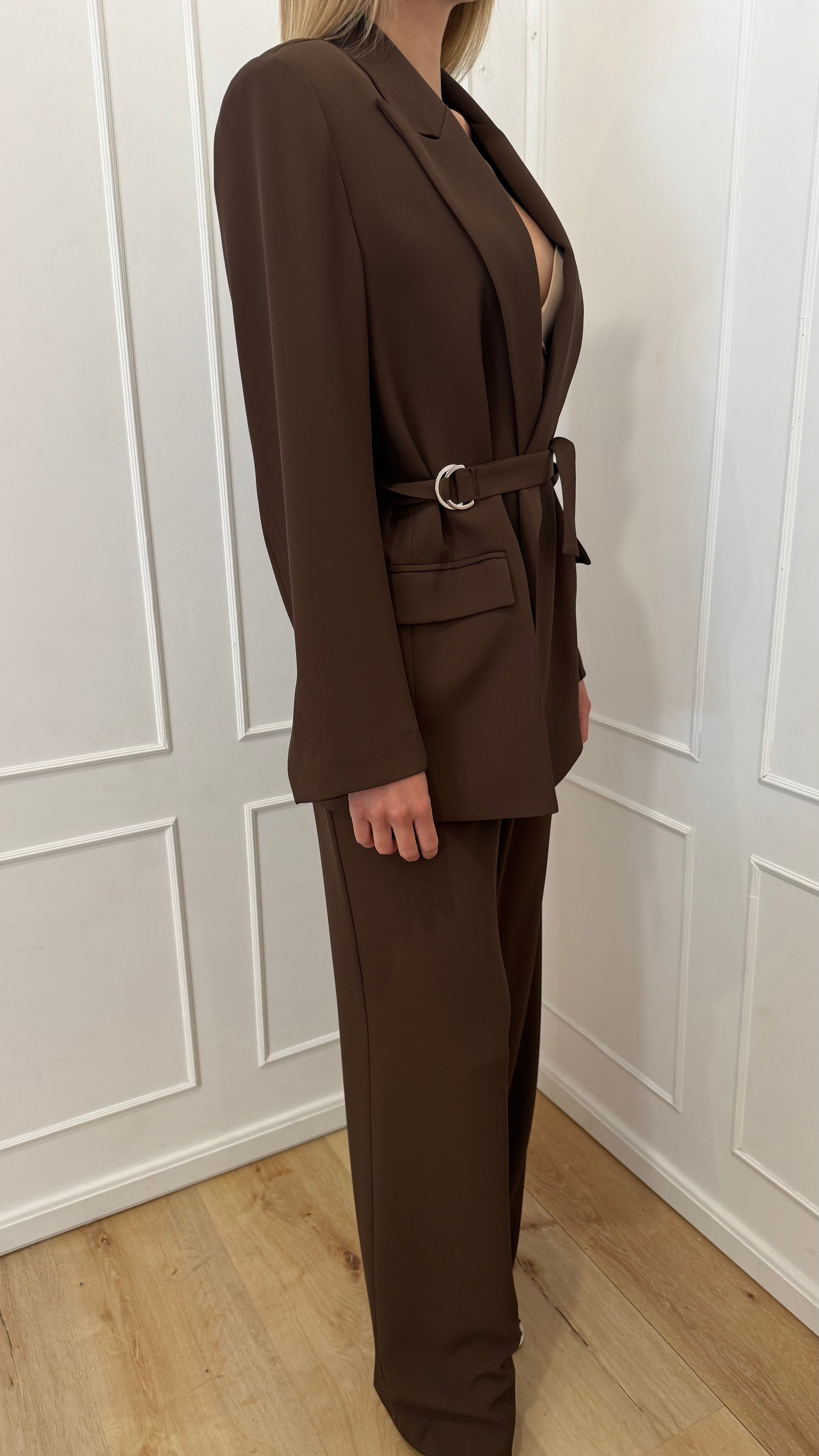 Tailleur con cintura moro kontatto