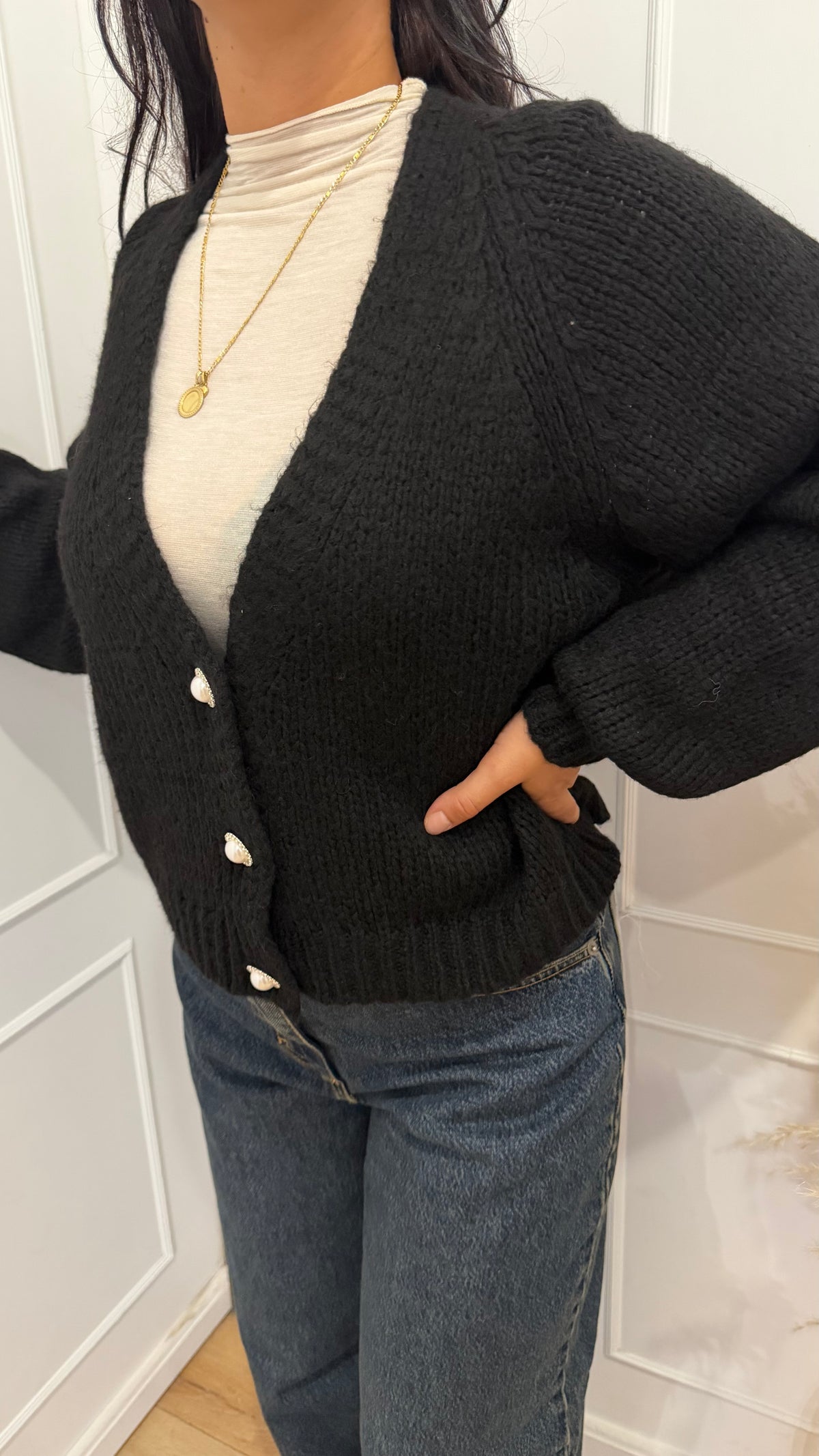 CARDIGAN BOTTONI GIOIELLO NERO - HAVEONE