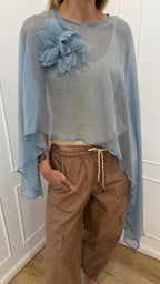 Mantella chiffon azzurra  kontatto