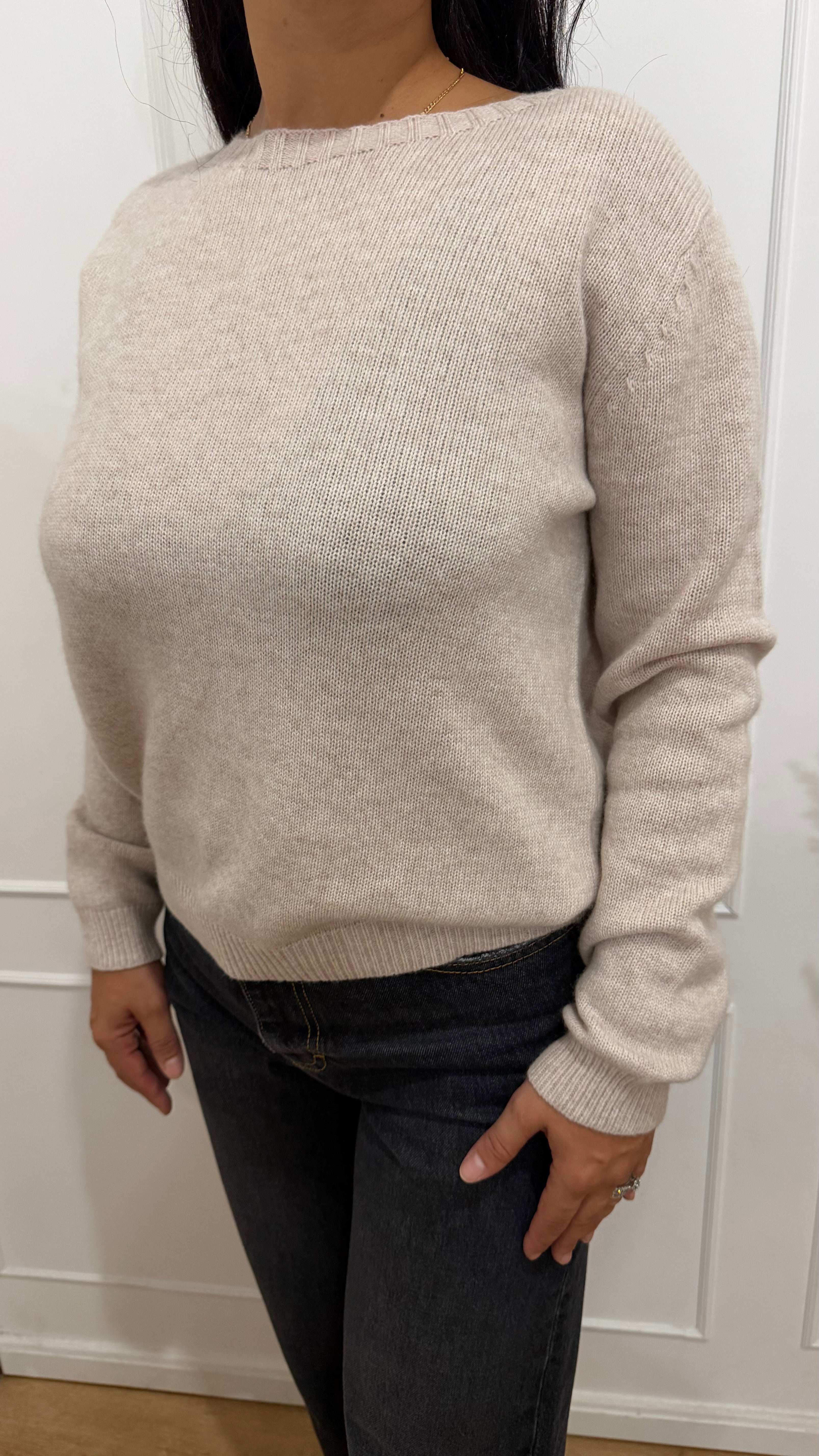 Maglia paricollo ampio cashmere beige griffai