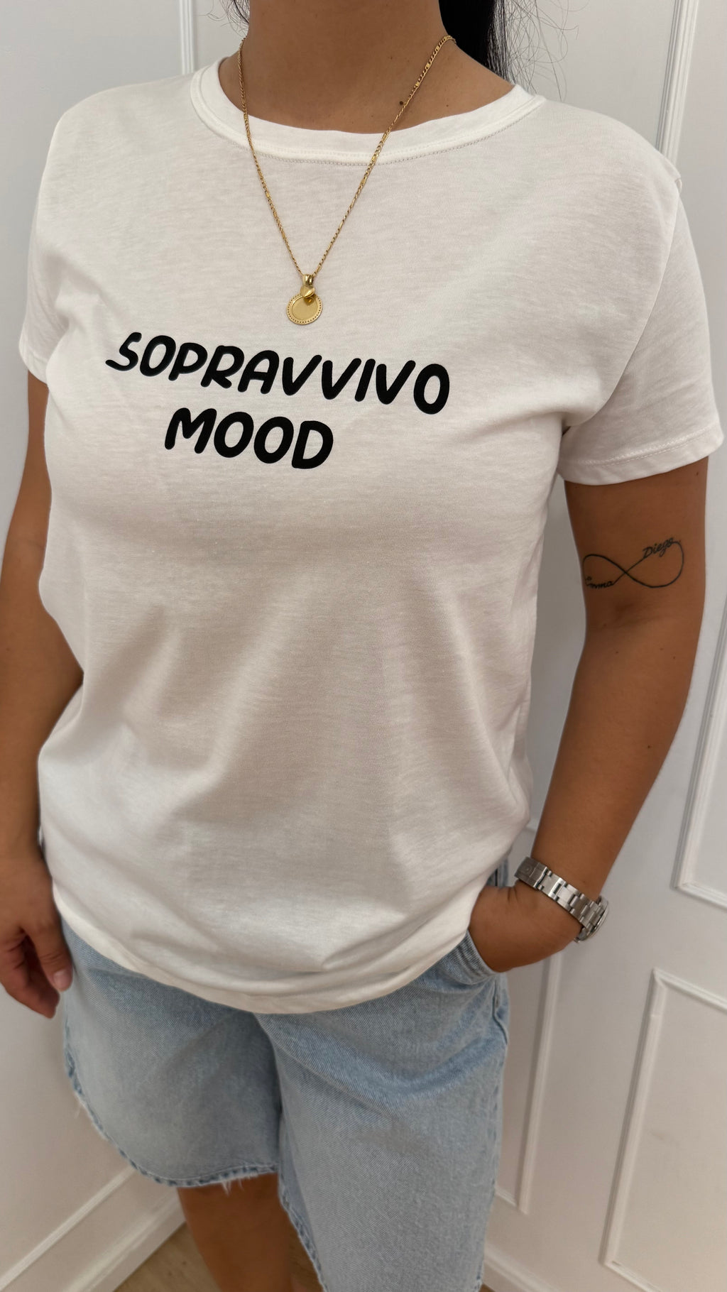 T shirt sopravvivo mood vicolo