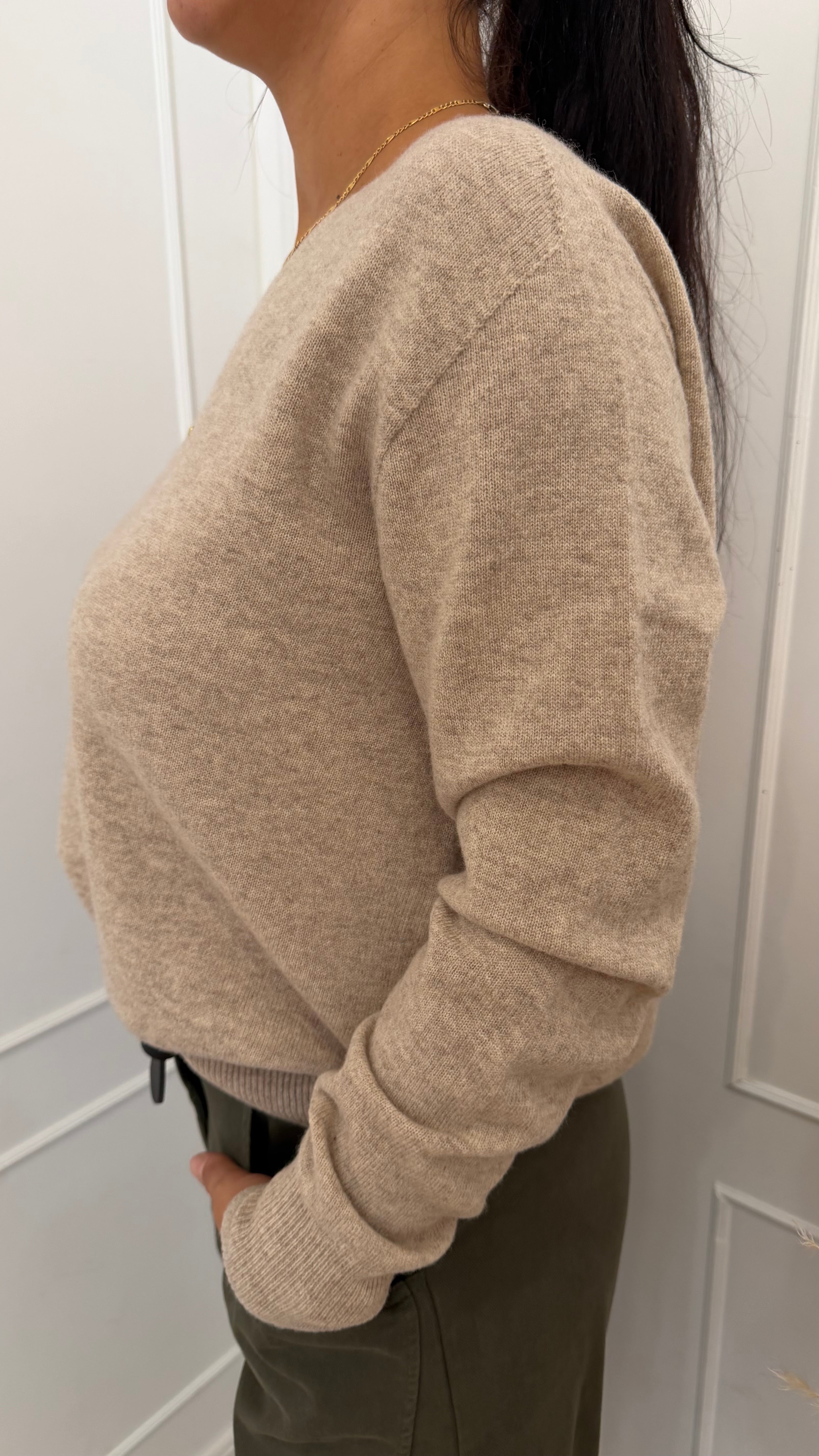 Maglia scollo a V senza cuciture beige griffai