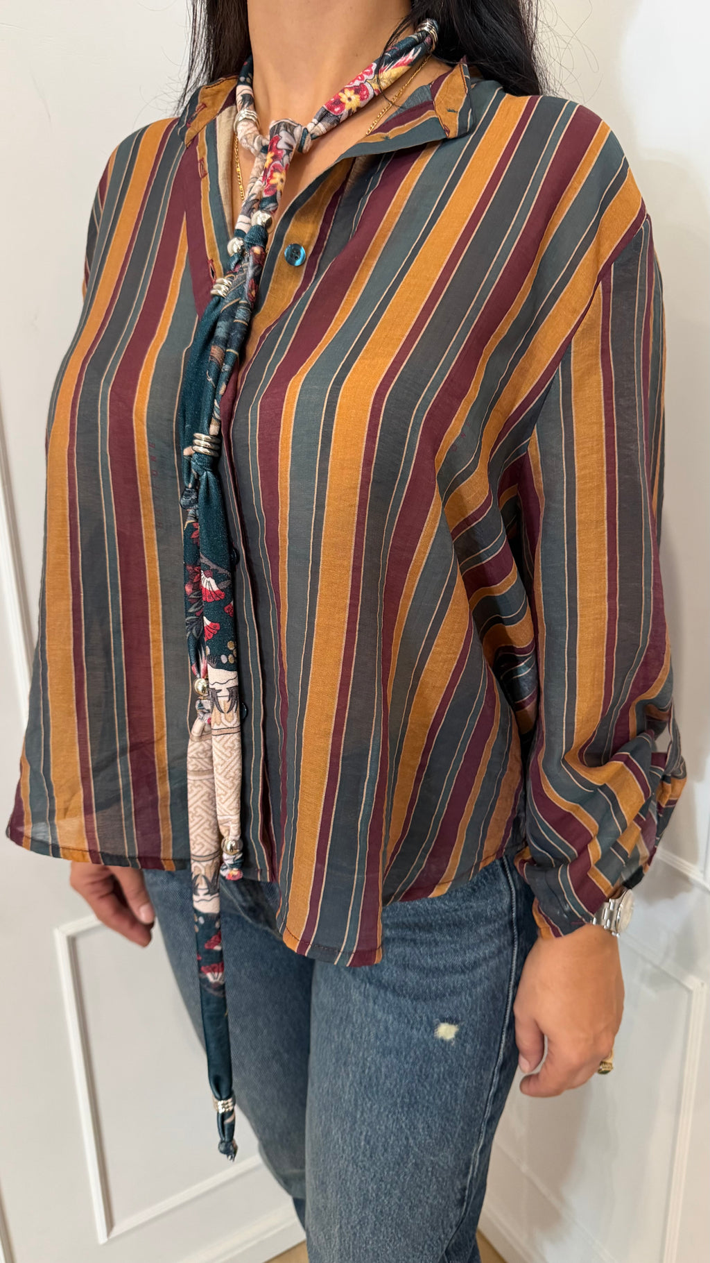 Camicia nomad con collana righe ottanio e ocra Haveone