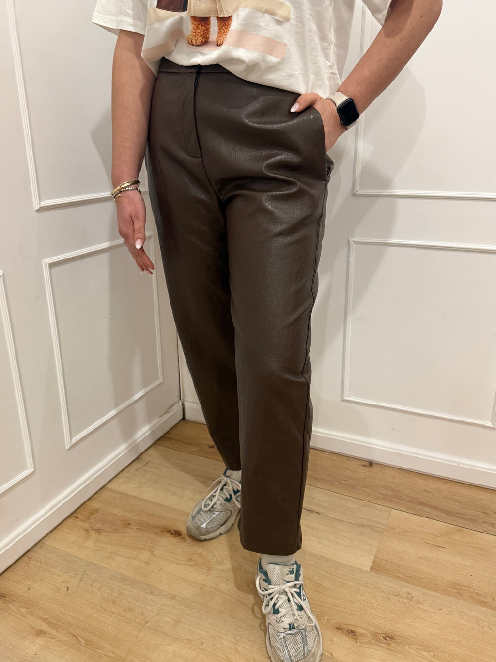 Pantalone ecopelle marrone Vicolo