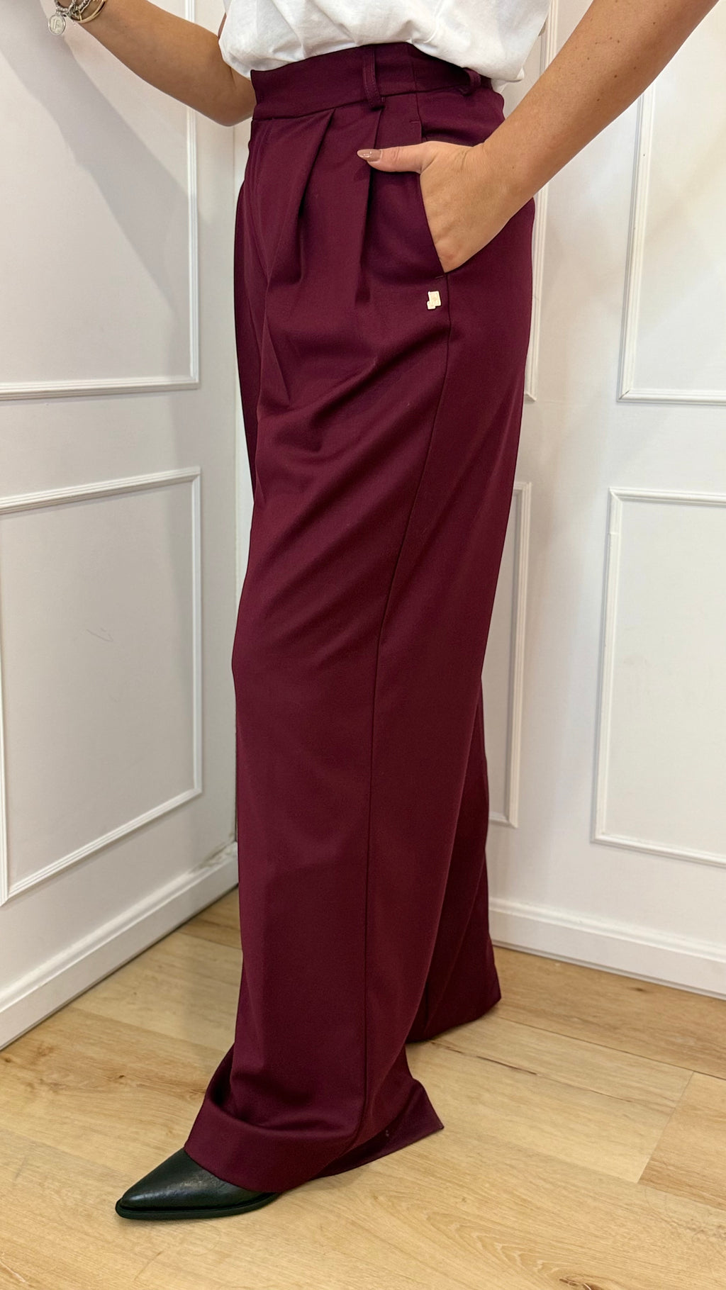 Pantalone over in twill con pences Hinnominate