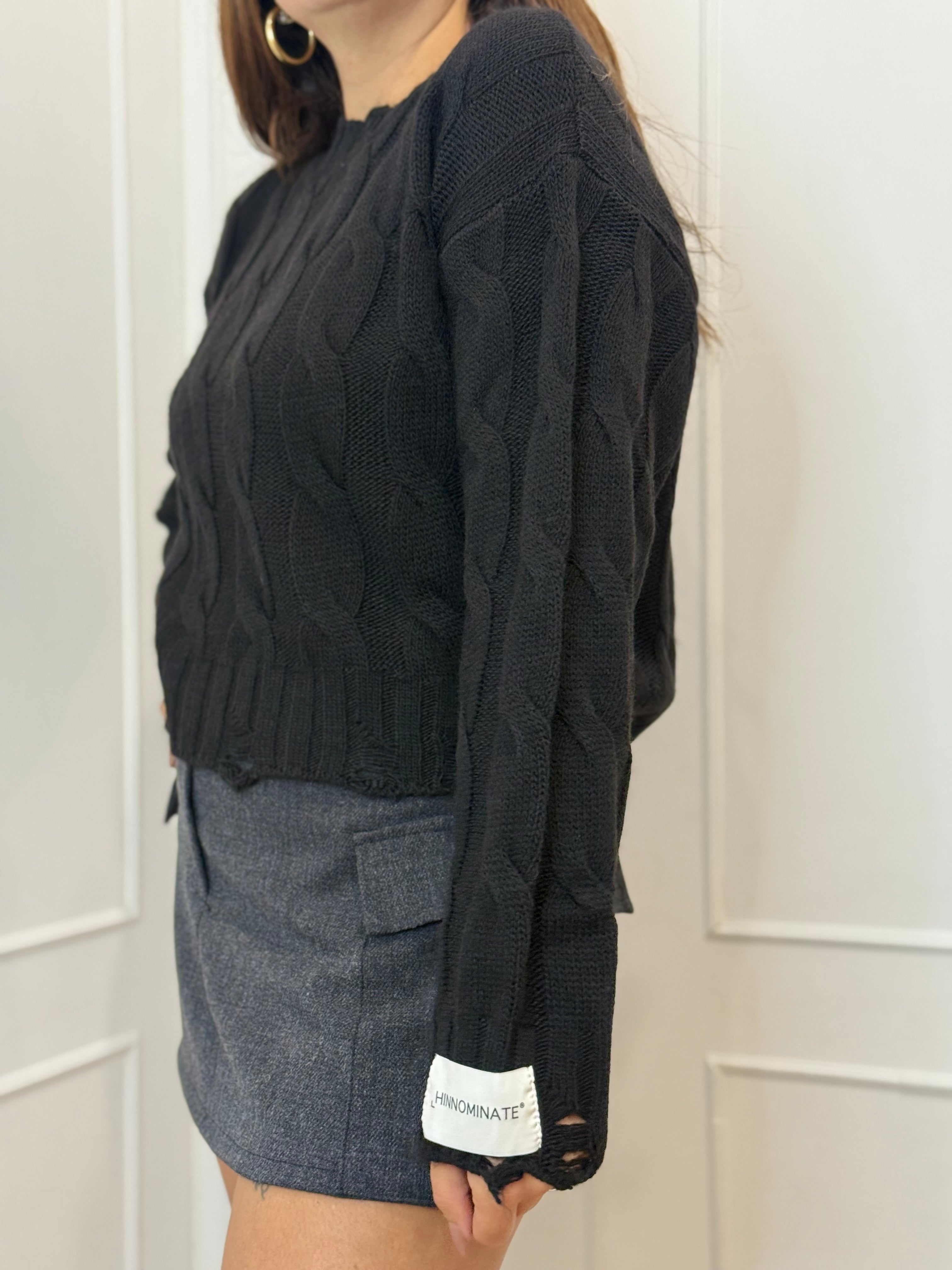 Maglia paricollo corta con trecce e rotture Hinnominate