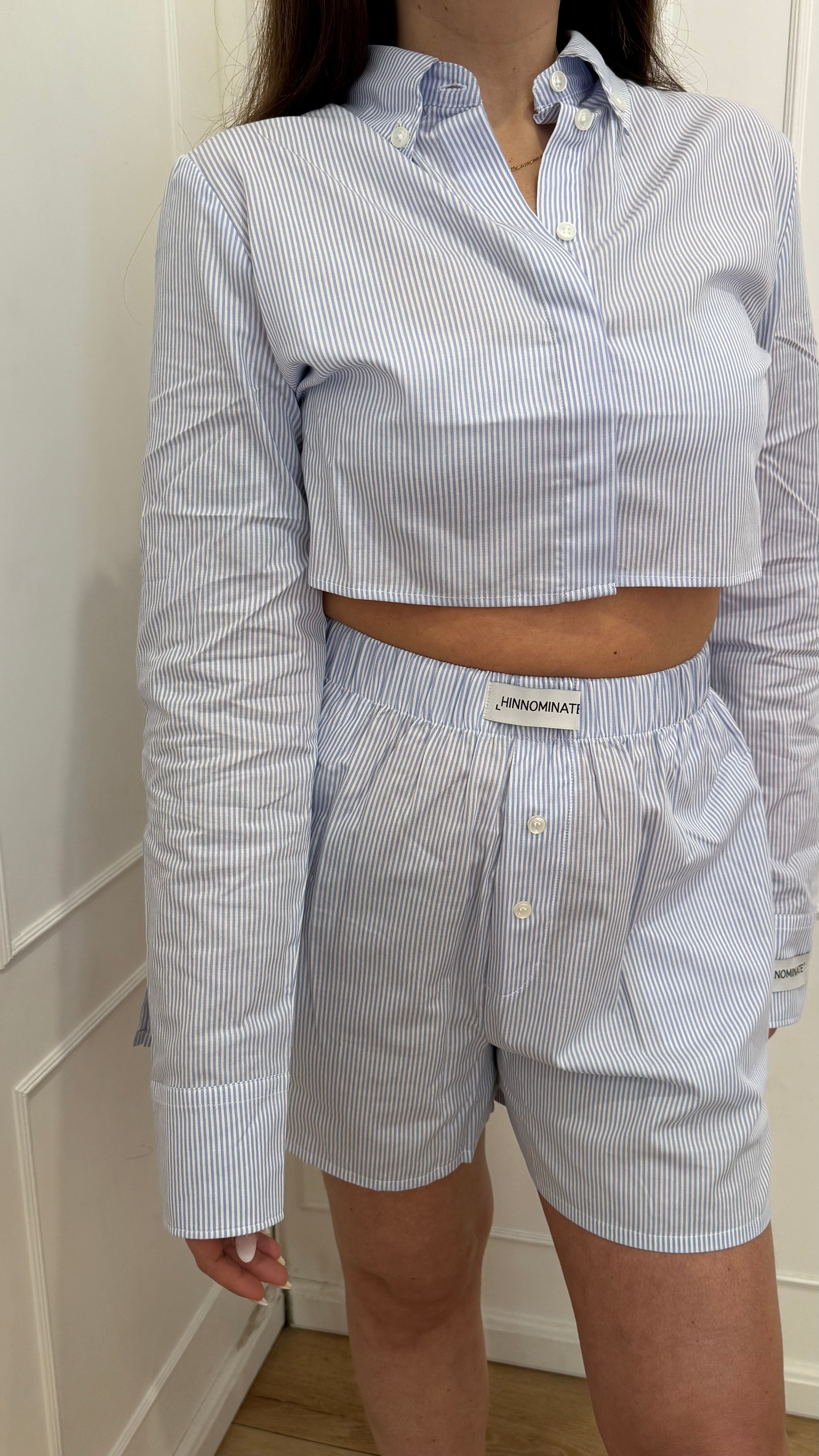 Camicia corta rigata in cotone azzurra Hinnominate