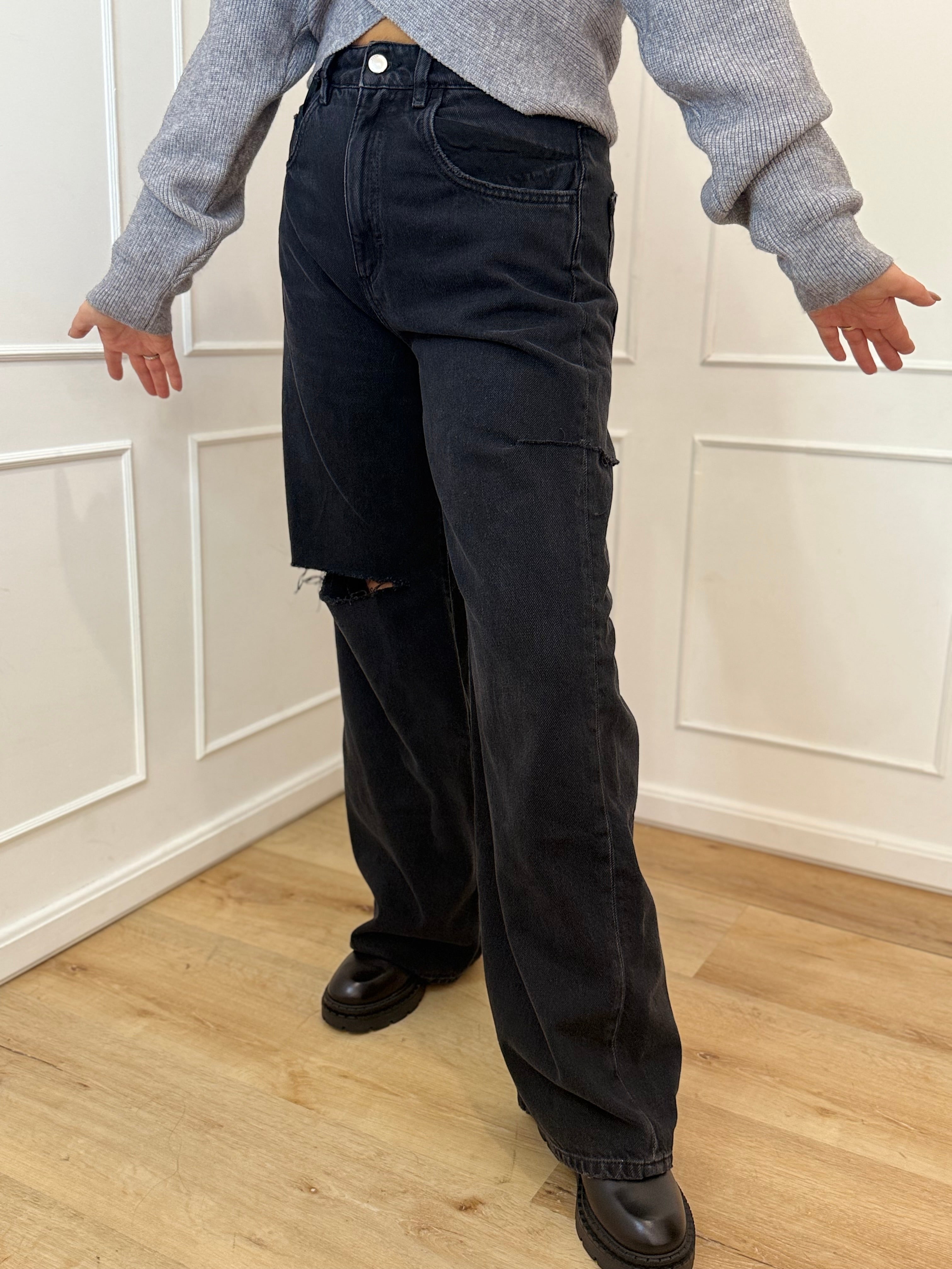 Jeans poppy nero con strappi icon denim