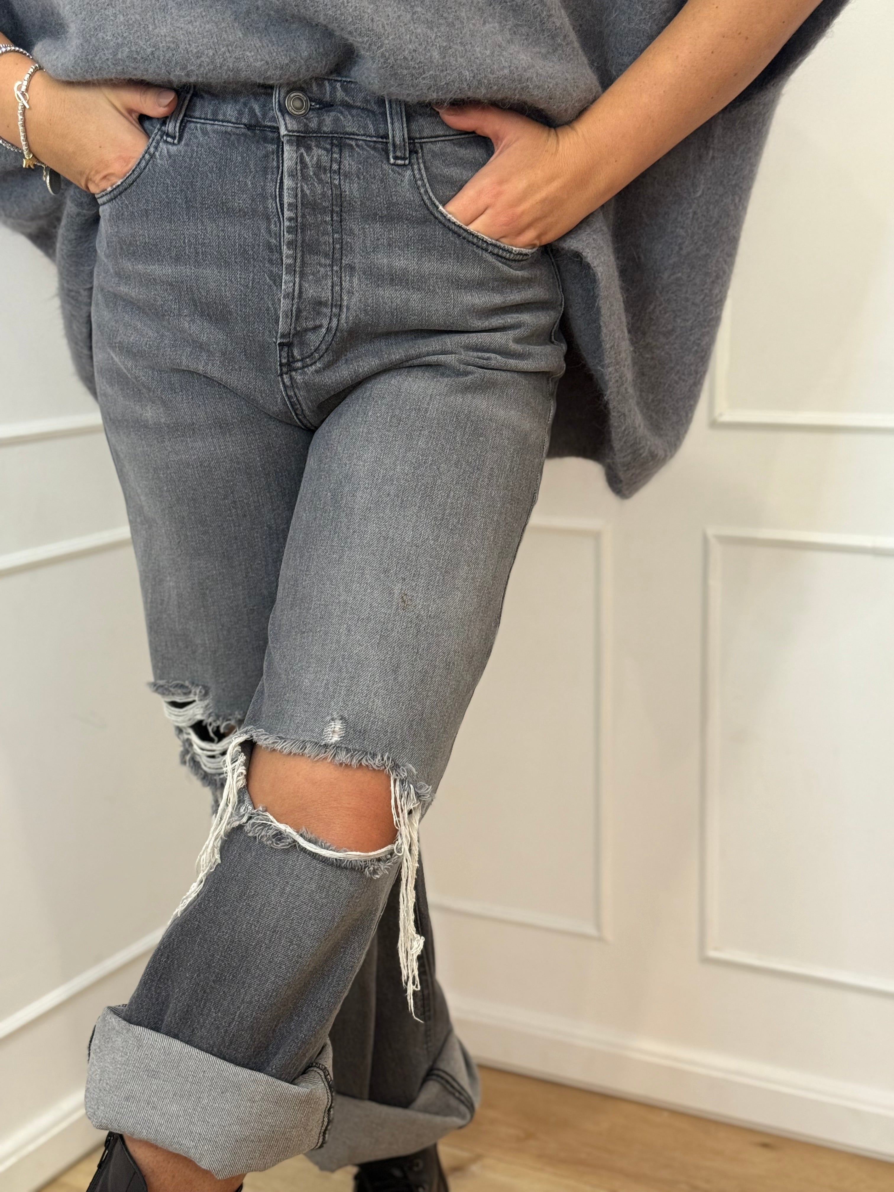 Jeans a palazzo con rotture  Hinnominate