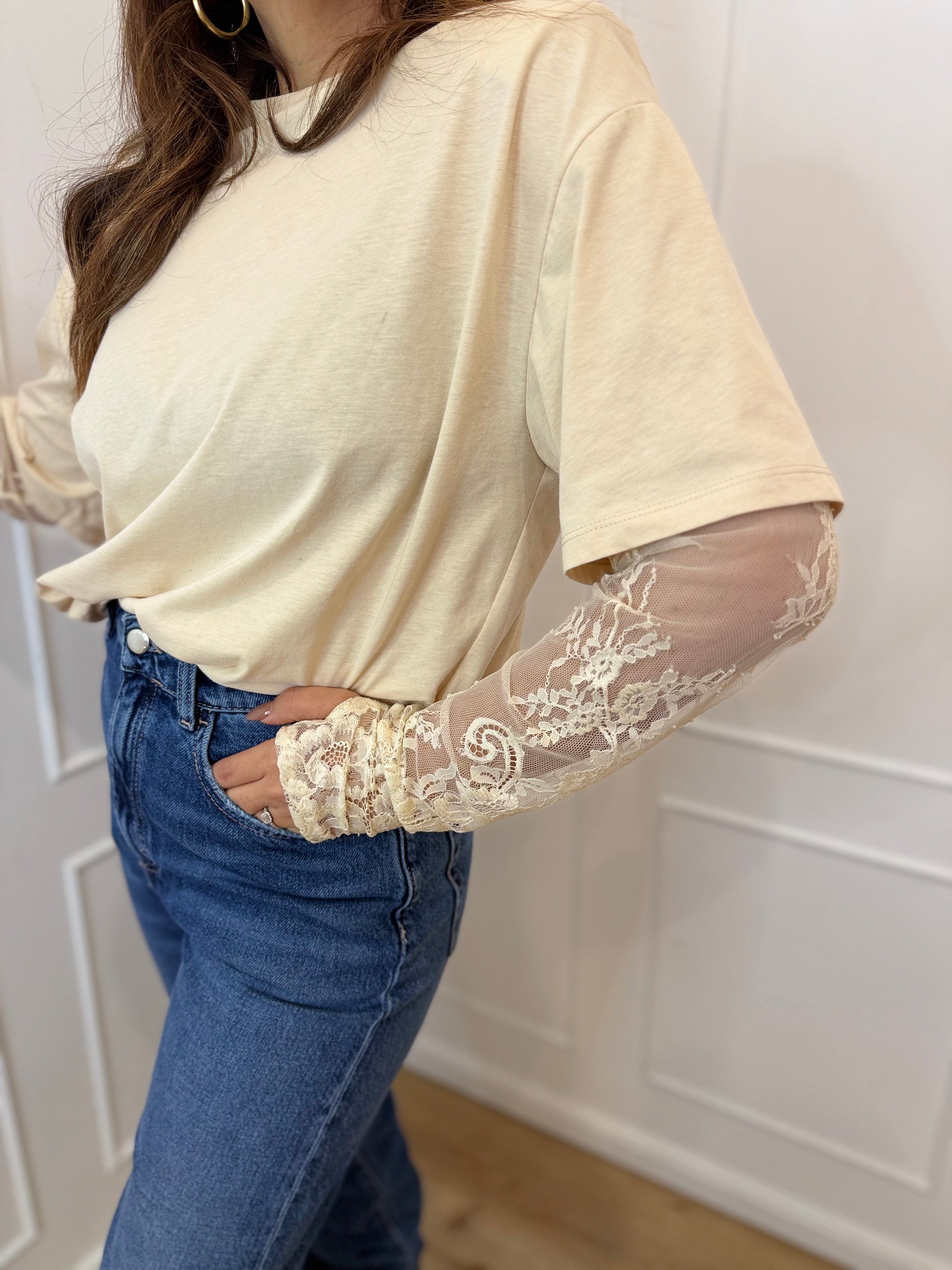 T shirt manica pizzo vicolo