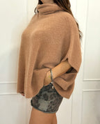 Maglia over collo ciambella kontatto