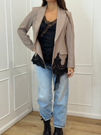 Giacca con pizzo fondo kontatto