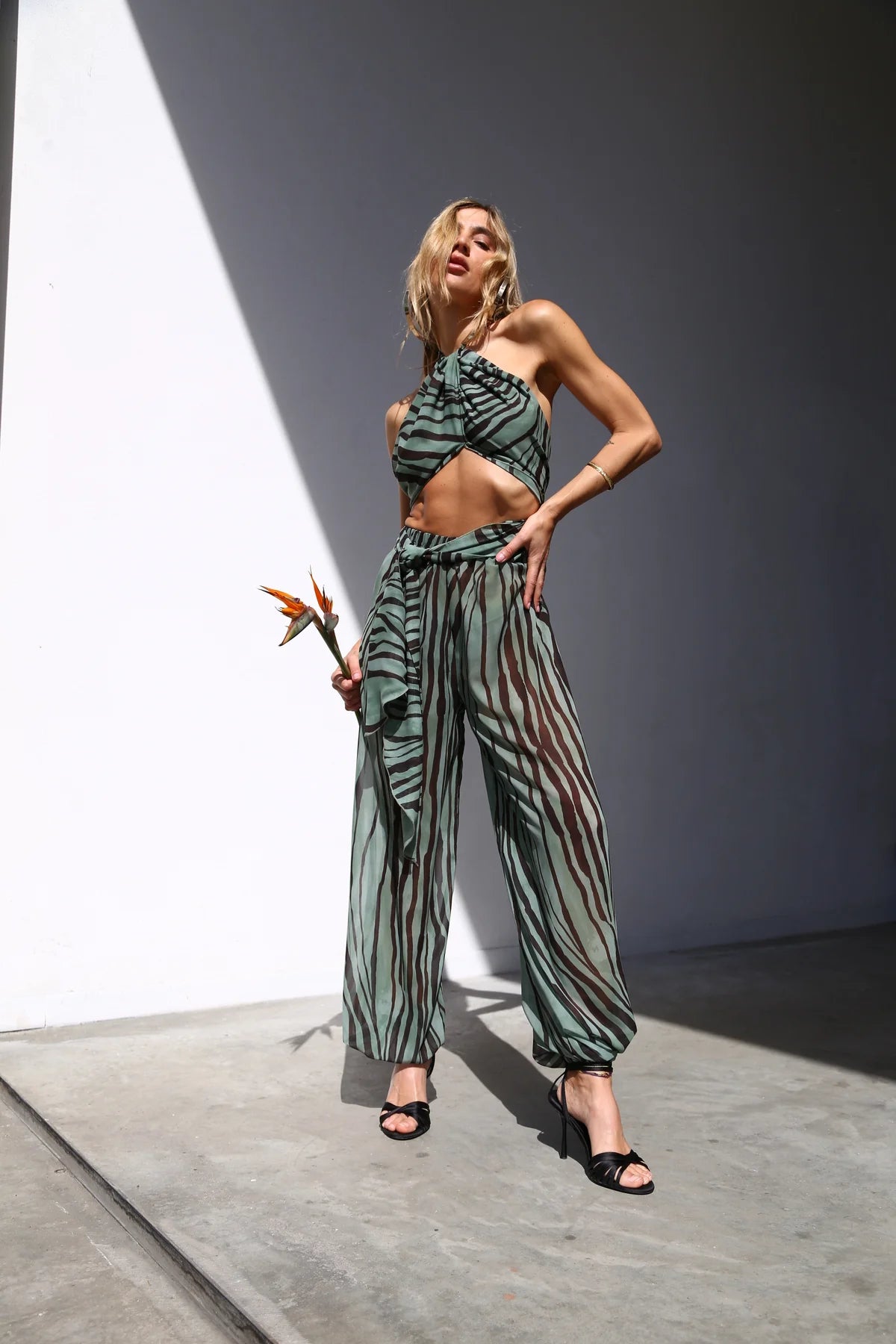 PANTALONI AMPI CON ELASTICO IN FONDO VOILLE ZEBRA VERDE