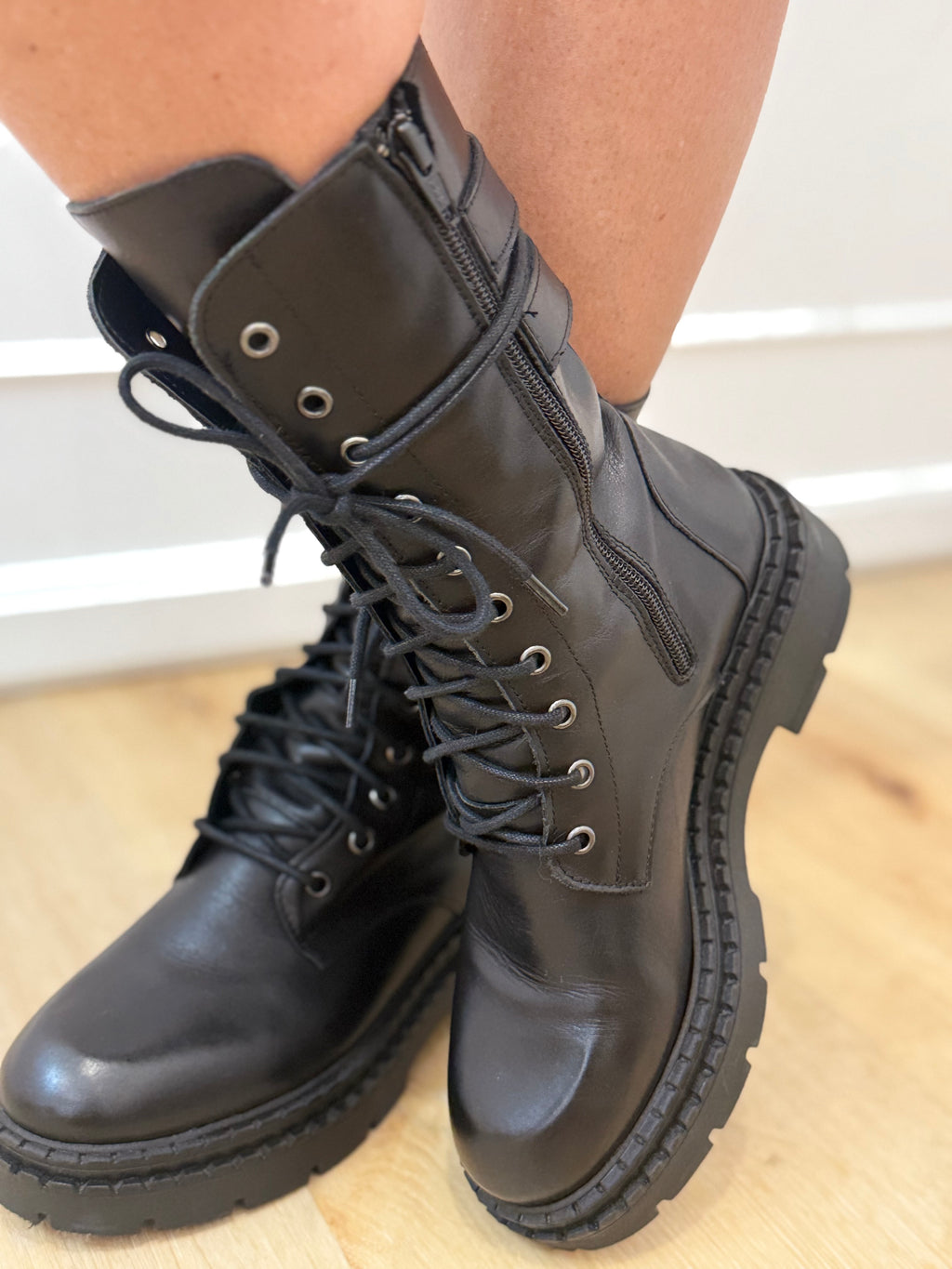 Anfibi stringati Divine Follie