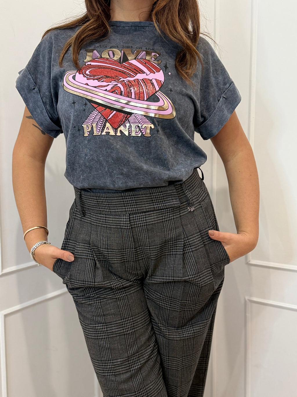 T shirt love planet kontatto