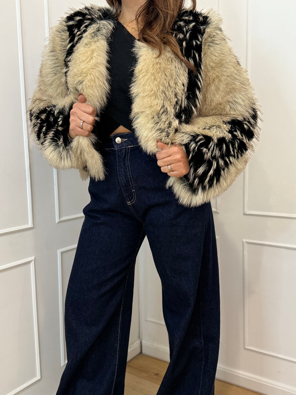 Ecofur black&white Le Voliere