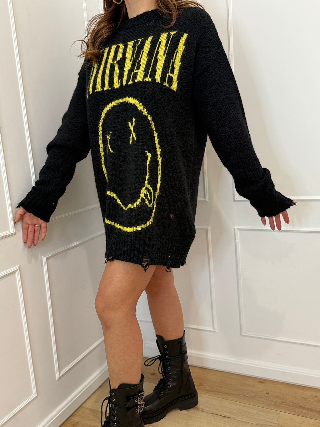 Pull Nirvana Aniye by