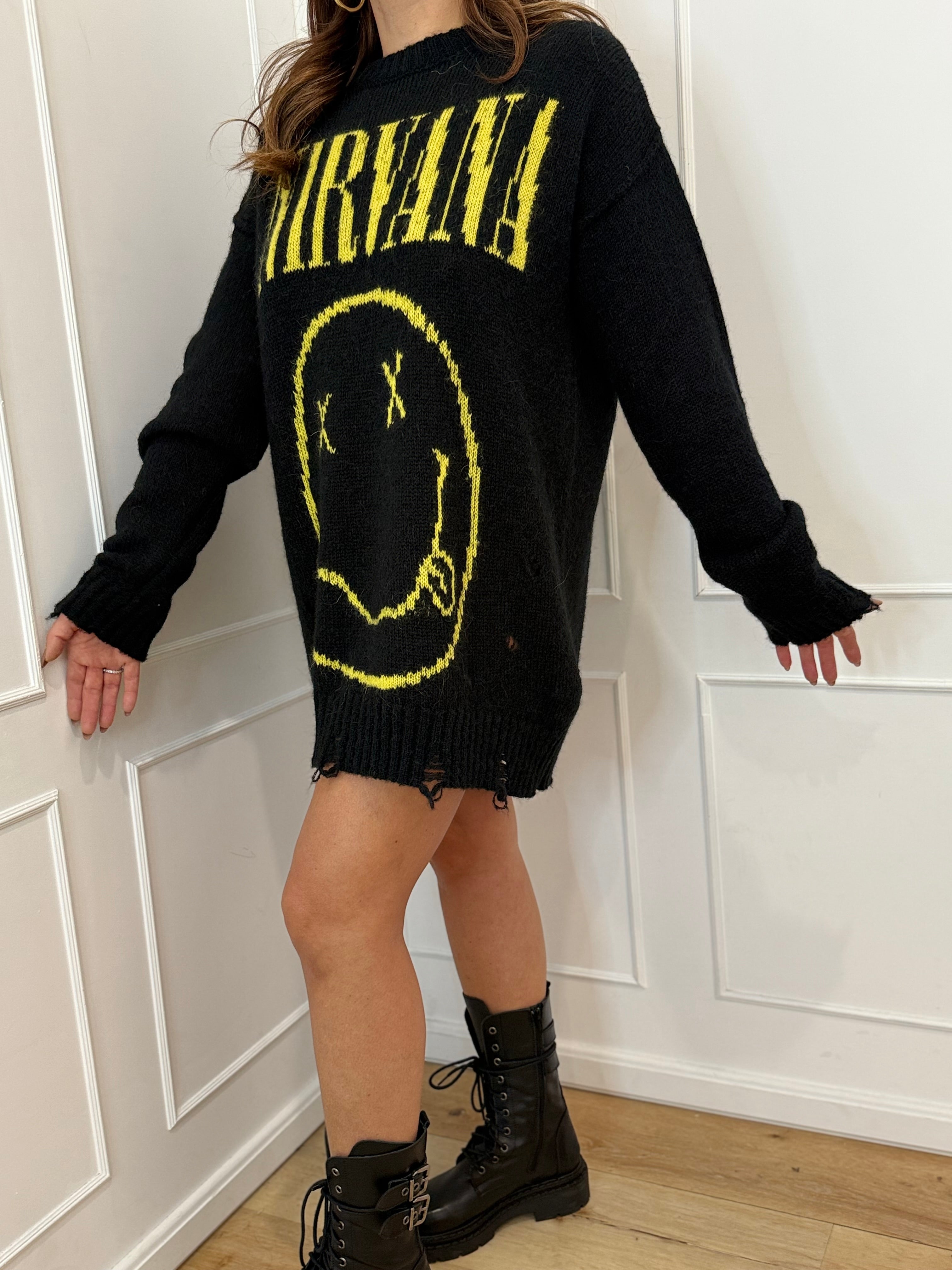 Pull Nirvana Aniye by