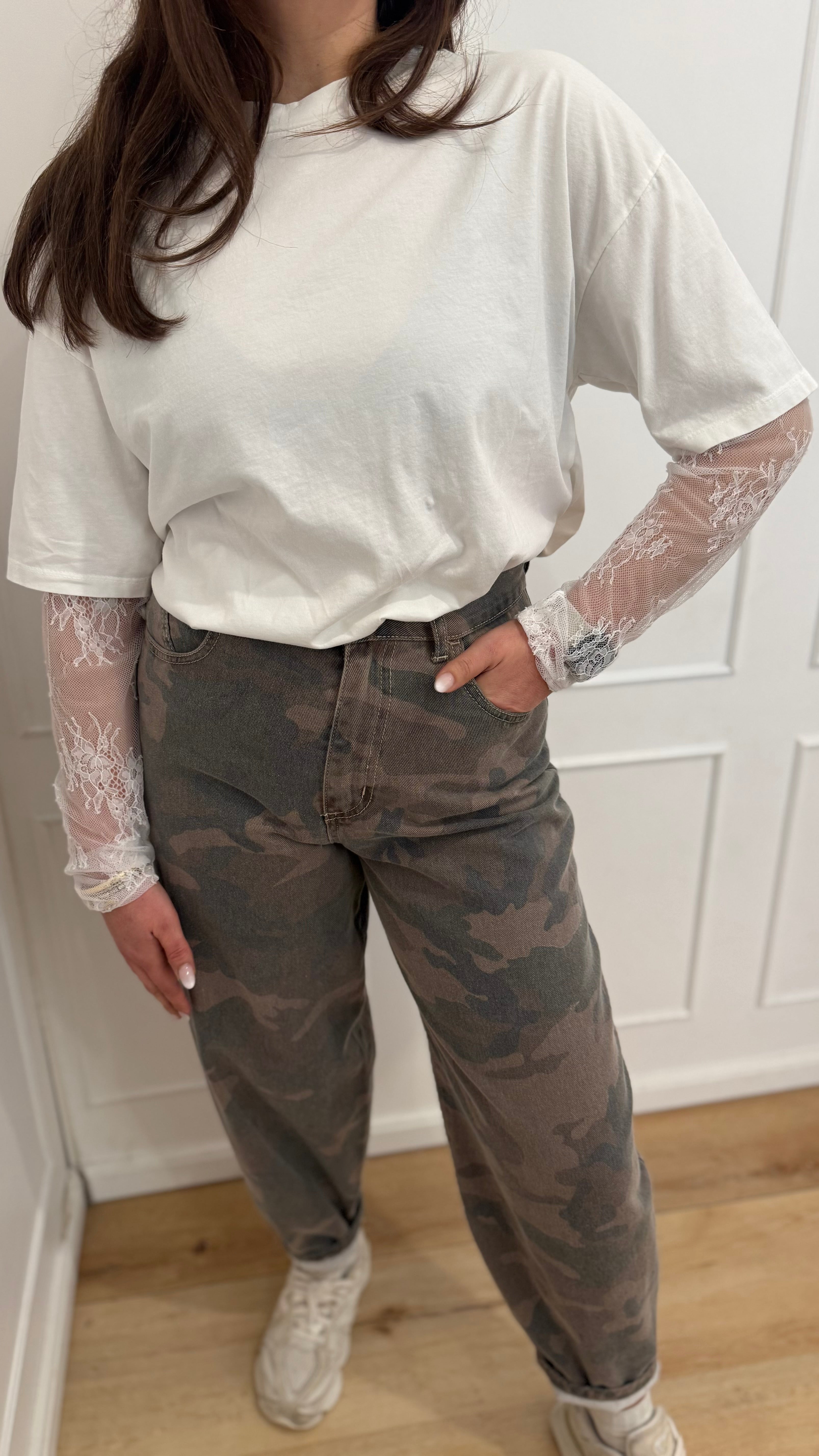 T-shirt maniche in pizzo panna Susy Mix