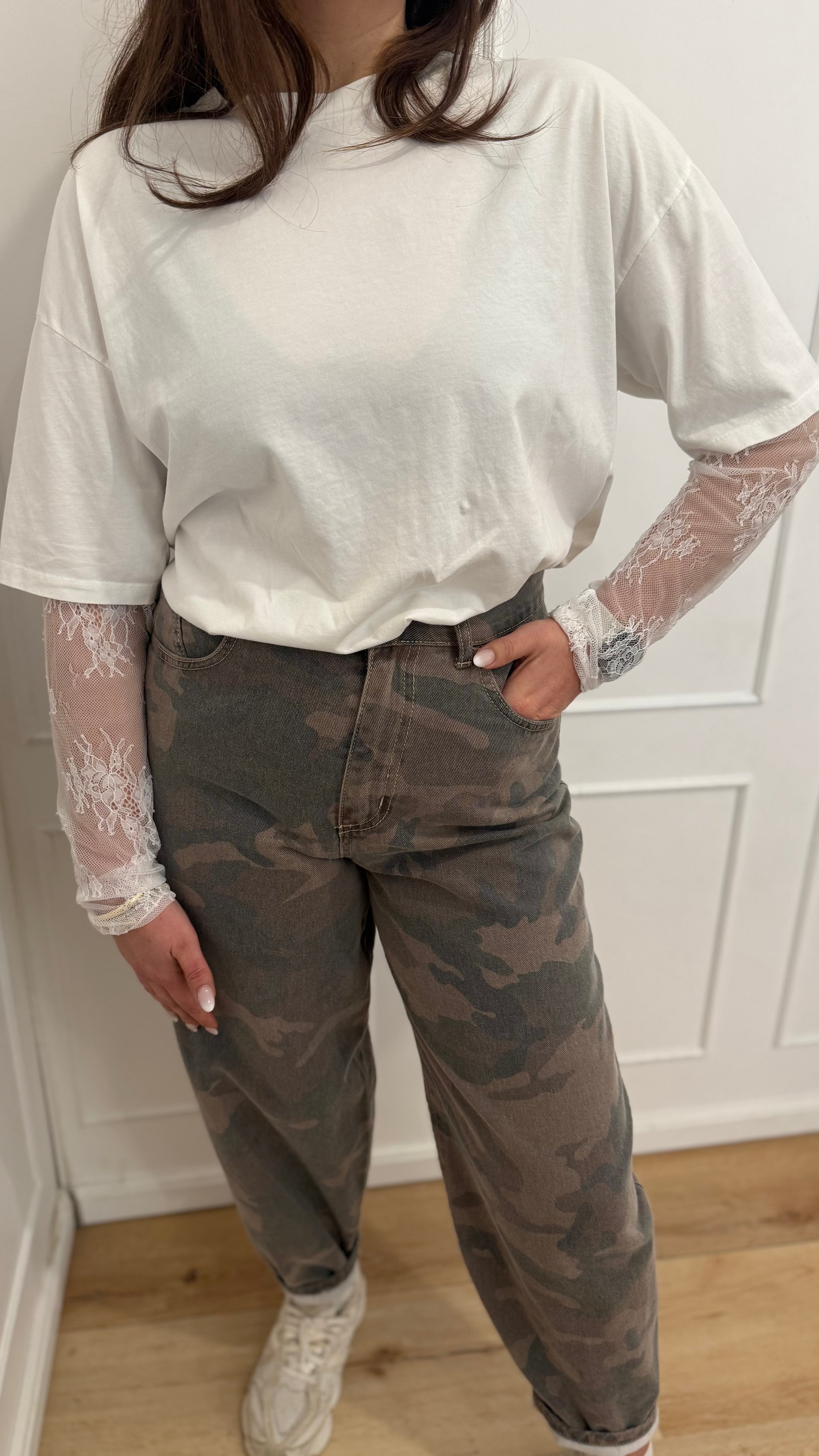 T-shirt maniche in pizzo panna Susy Mix