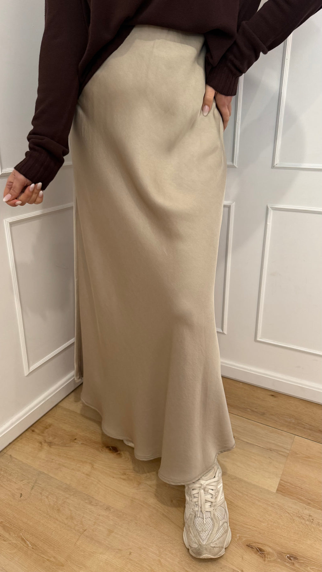 Gonna in raso beige Susy Mix