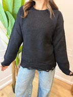 Maglia over paricollo perlata nera con rotture Hinnominate