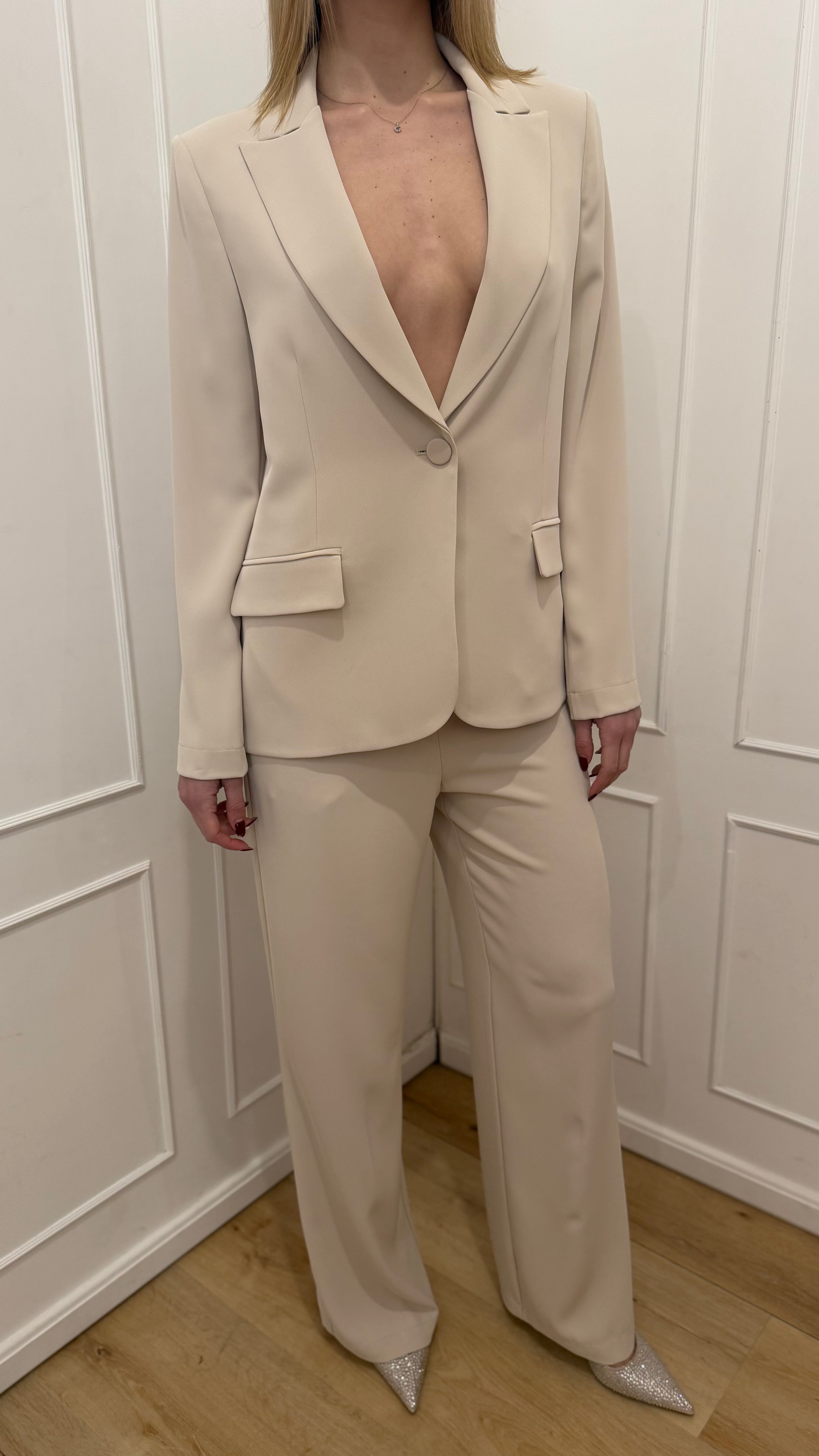 Tailleur giacca monopetto avorio  kontatto