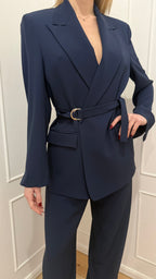 Tailleur con cintura blu kontatto