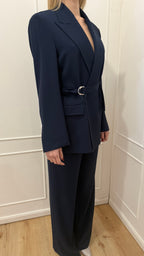 Tailleur con cintura blu kontatto