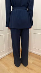 Tailleur con cintura blu kontatto