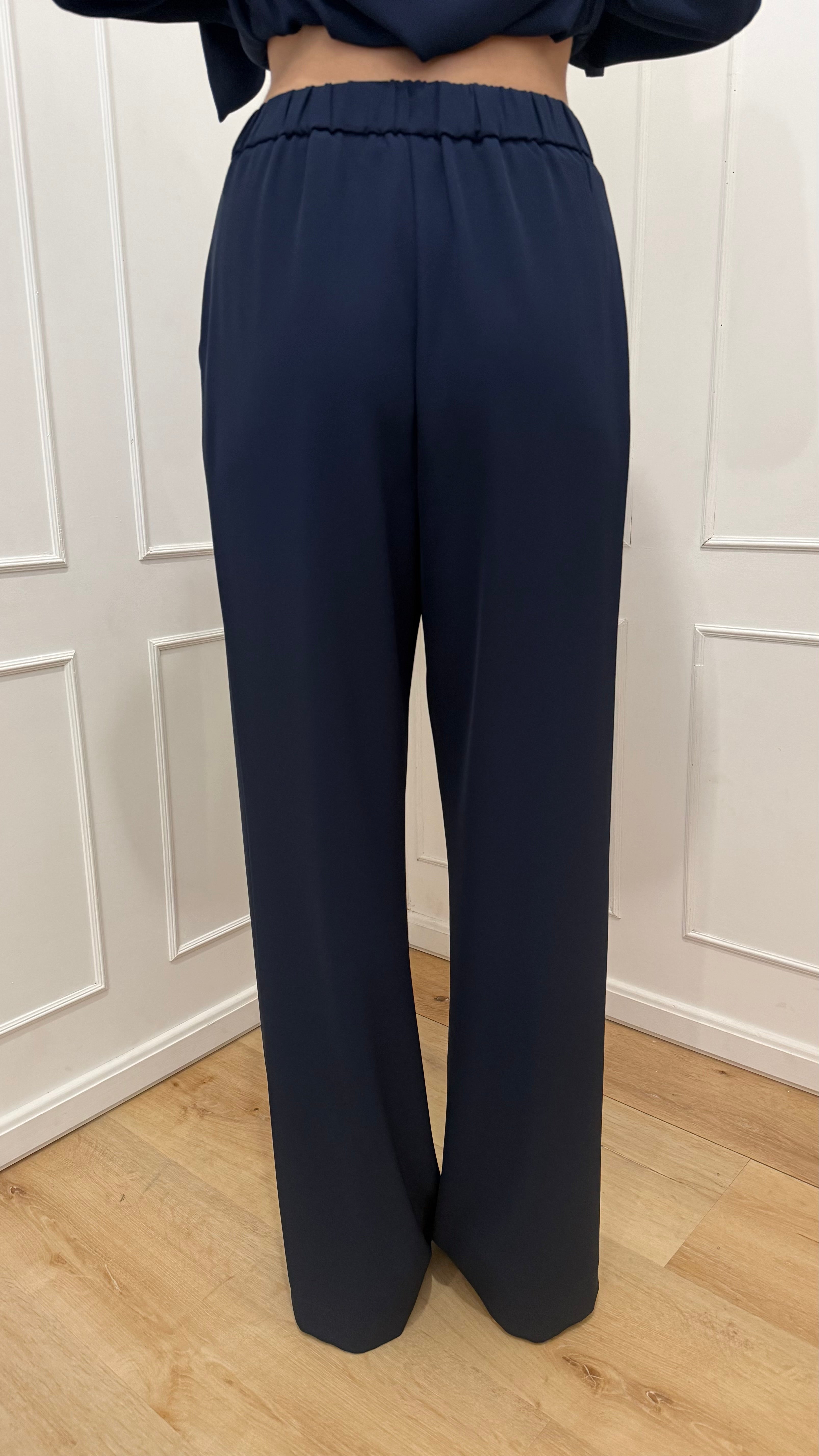 Tailleur con cintura blu kontatto