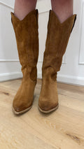 Stivale in camoscio con ricamo divine follie